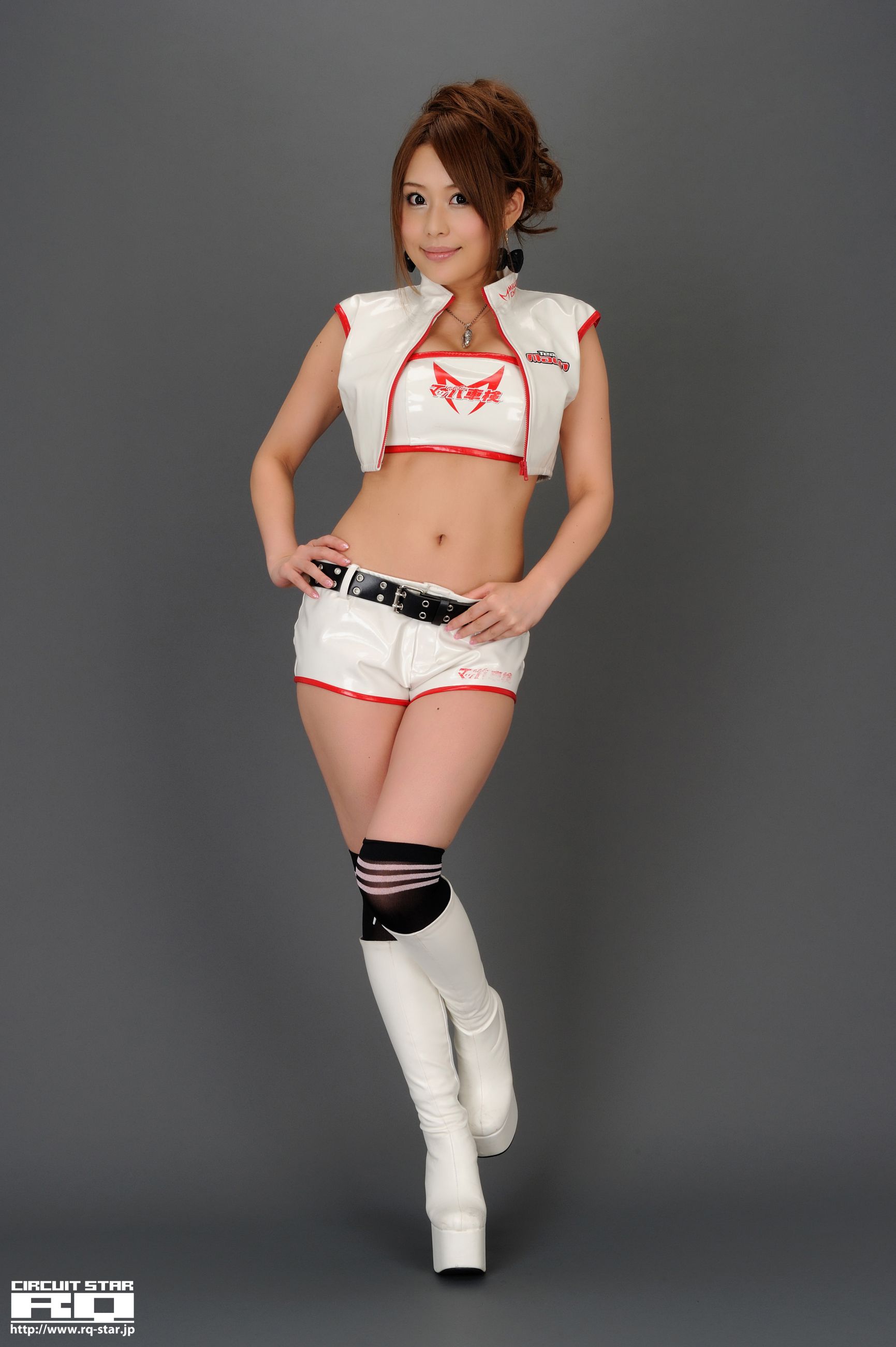[RQ-STAR] NO.00370 浅野舞 赛车女郎 Race Queen 写真集_第2张