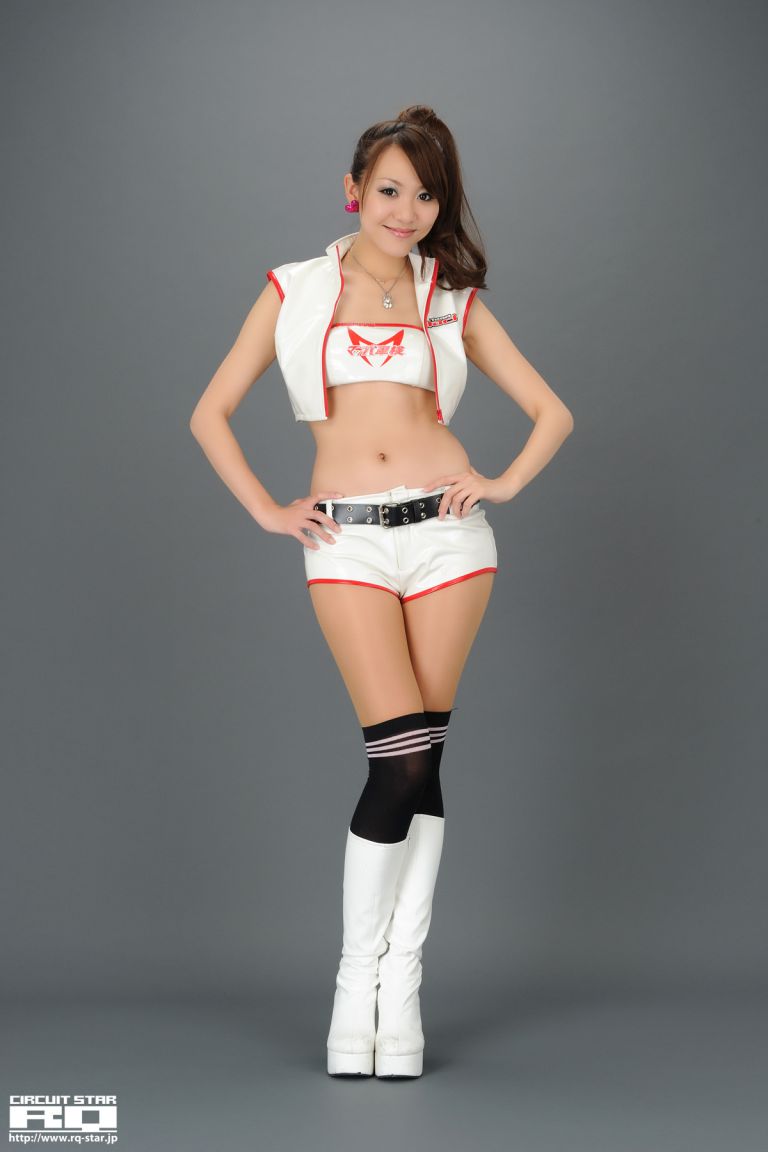 [RQ-STAR] NO.00439 Saki Ueda 植田早紀 Race Queen 写真集_第1张