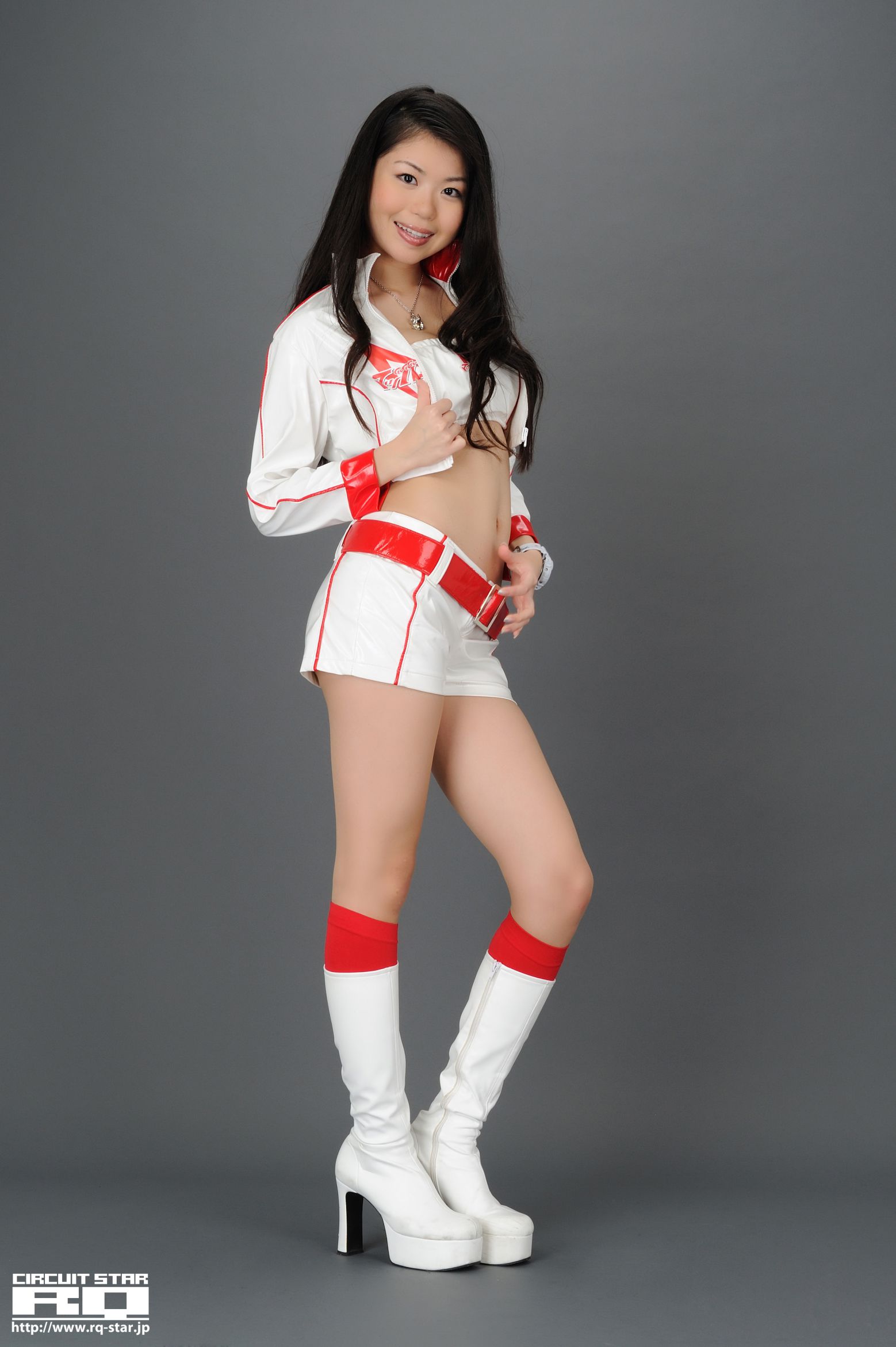[RQ-STAR] NO.00441 池原冬实 Race Queen 写真集_第3张