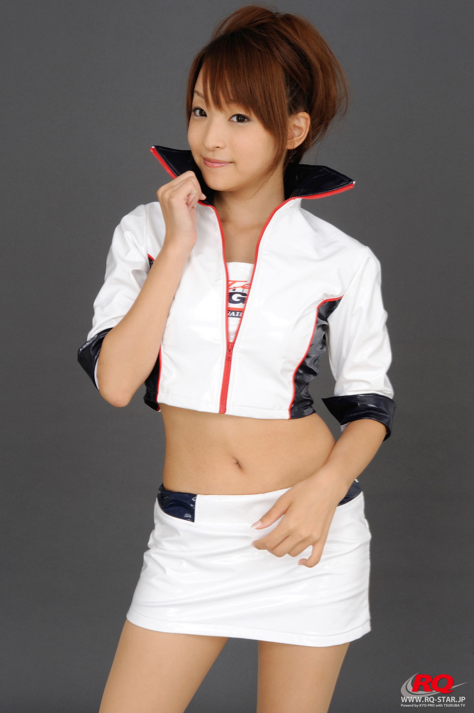 [RQ-STAR] NO.00080 Mio Aoki 青木未央 Race Queen – 2008 5Zigen  写真集_第3张