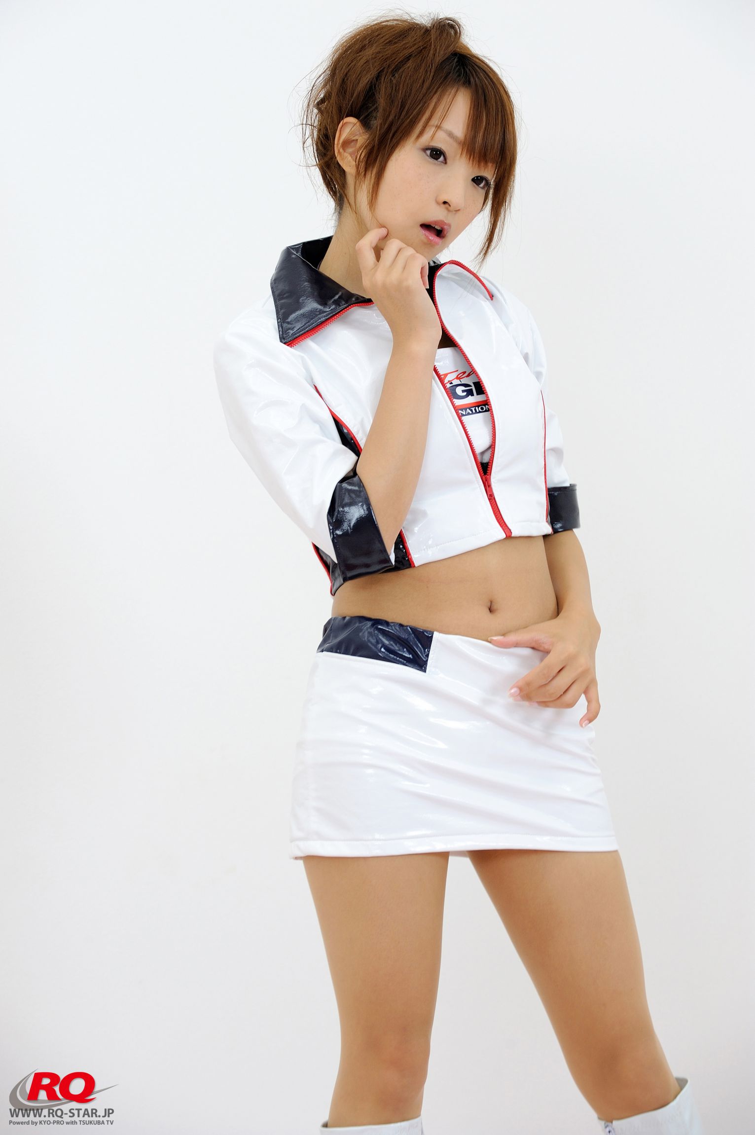 [RQ-STAR] NO.00085 Mio Aoki 青木未央 Race Queen – 2008 5Zigen 写真集_第5张