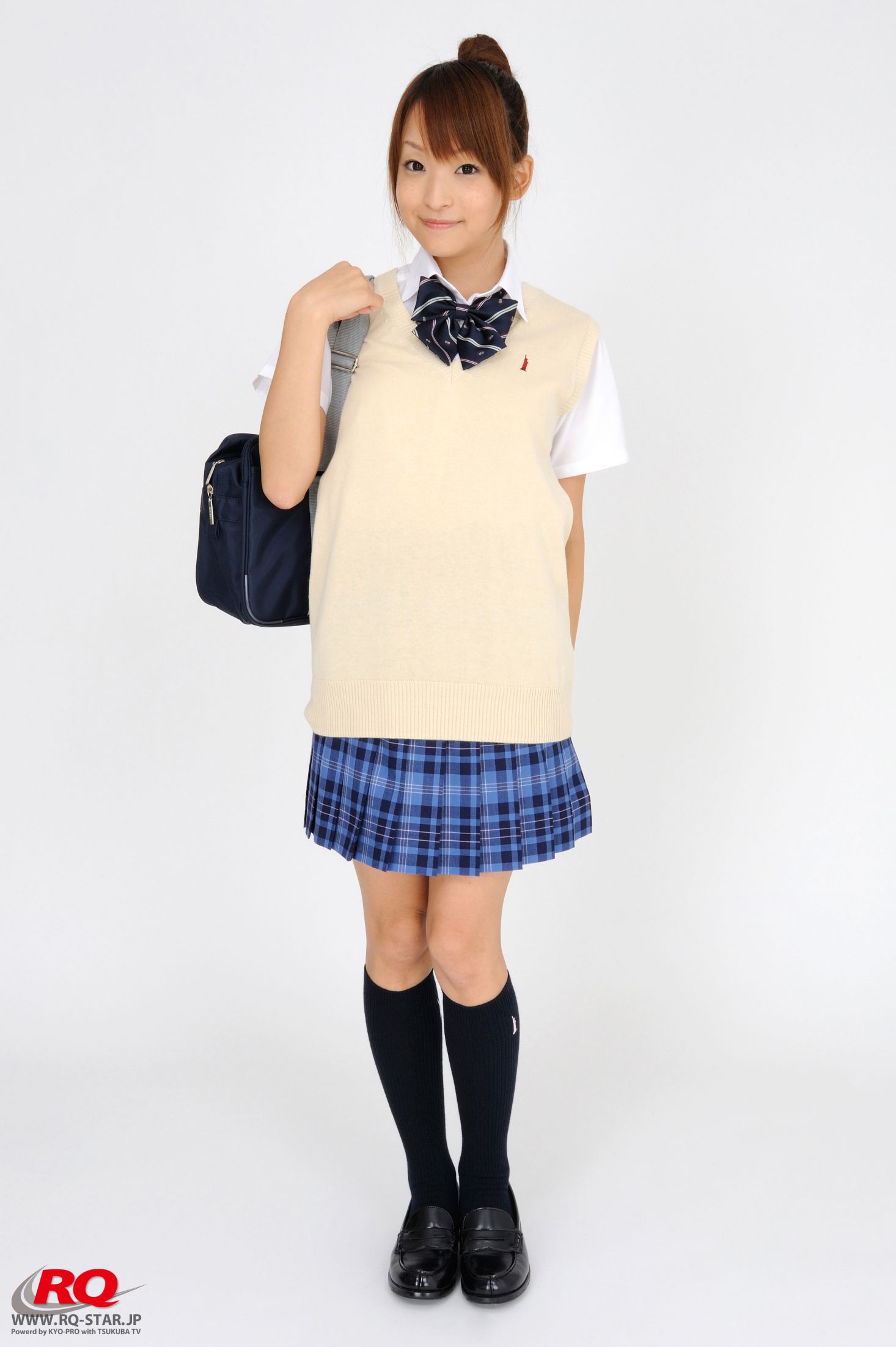 [RQ-STAR] NO.00097 Mio Aoki 青木未央 Student Style 写真集_第1张