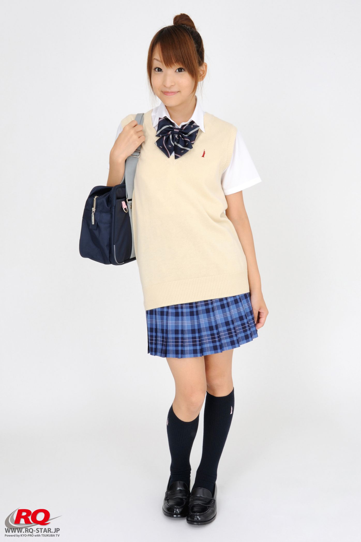 [RQ-STAR] NO.00097 Mio Aoki 青木未央 Student Style 写真集_第3张