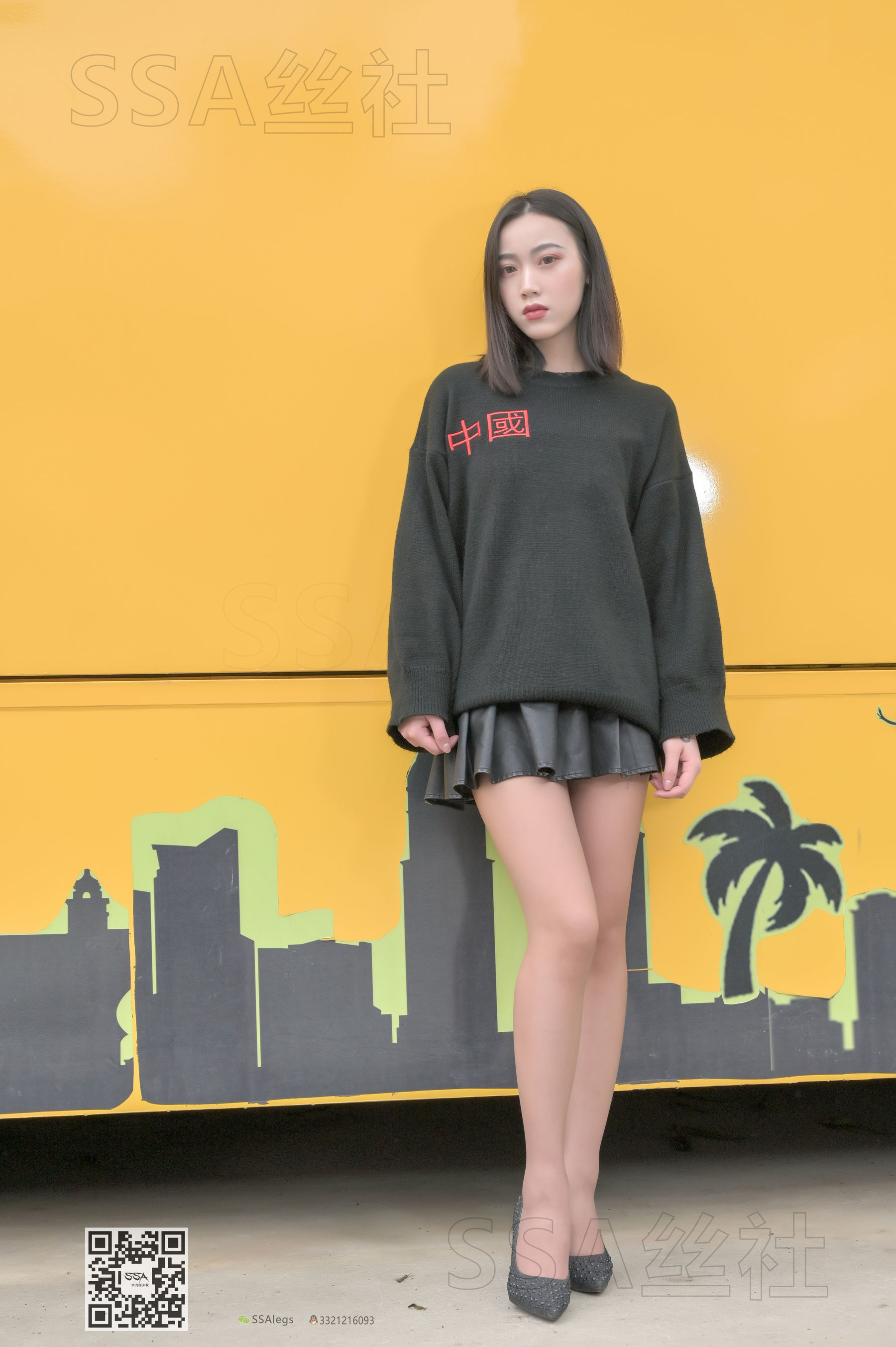 [SSA丝社]超清写真 No.094 腿模大大 街拍灰丝_第1张