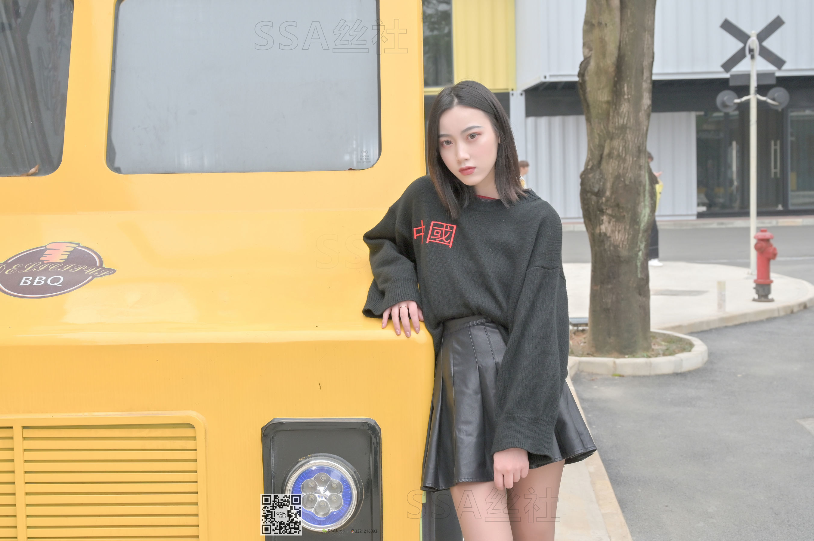 [SSA丝社]超清写真 No.094 腿模大大 街拍灰丝_第5张