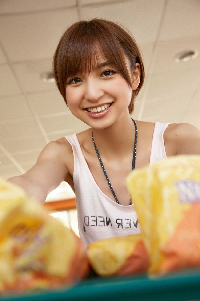 篠田麻里子《We re glad to see you again!》 [VYJ] No.097_第2张