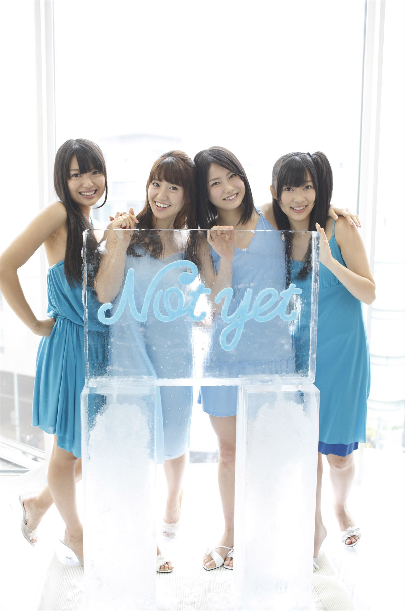 大岛优子、指原莉乃、横山由依、北原里英 [WPB-net] No.135_第1张