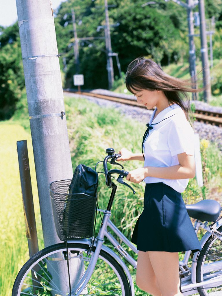 [Wanibooks] NO.10 Ayaka Komatsu 小松彩夏_第4张