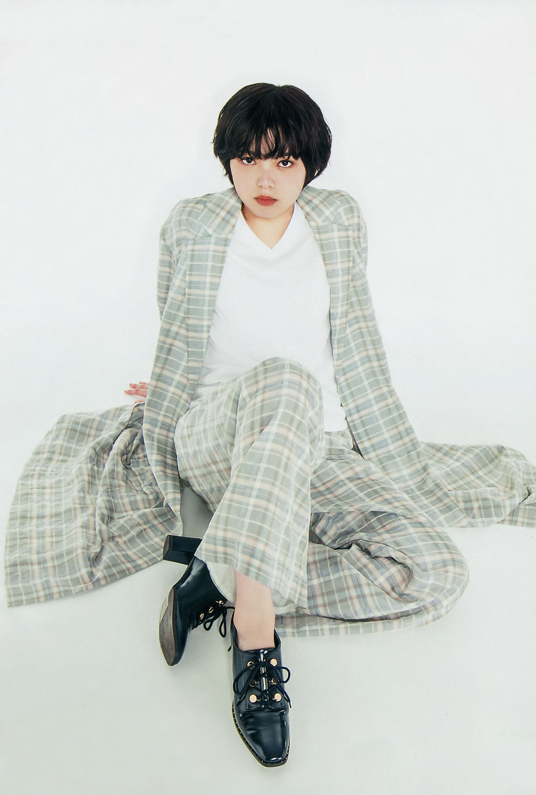 [Weekly Big Comic Spirits] 2018年No.41 平手友梨奈 Yurina Hirate_第5张