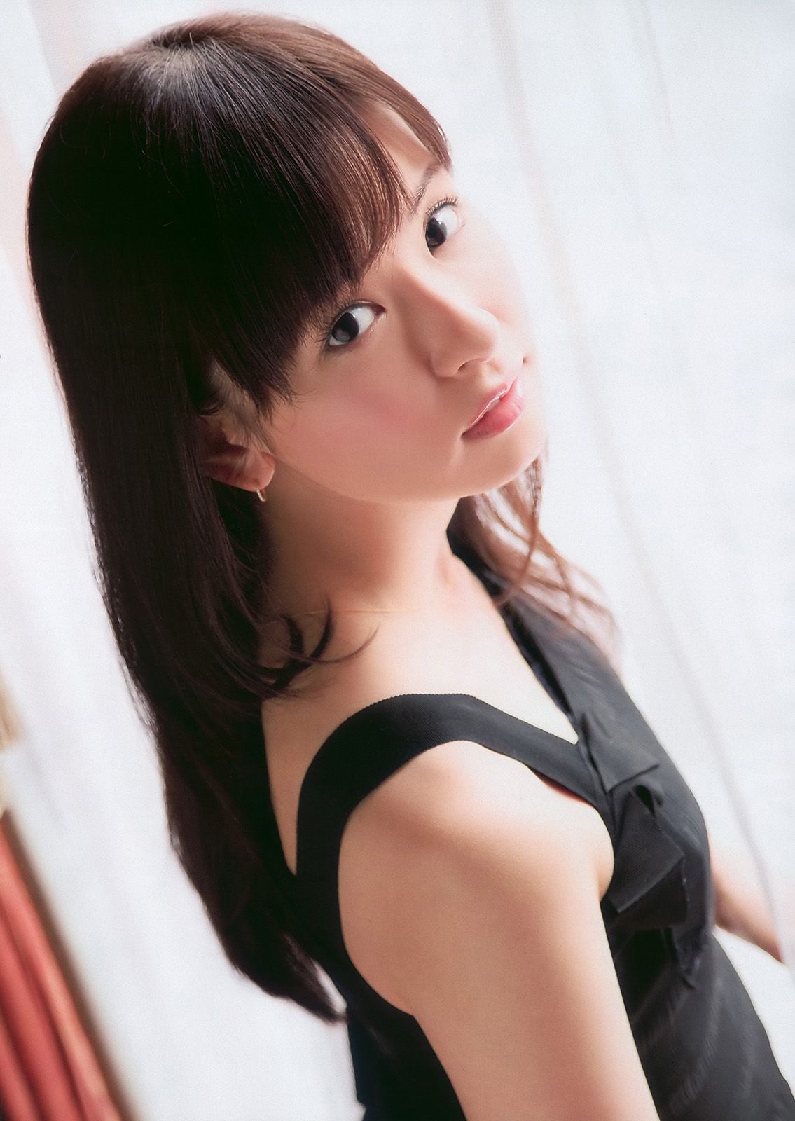 皆藤愛子 大川藍 高城亜樹 護あさな 小野真弓 [Weekly Playboy] 2010年No.36 写真杂志_第5张