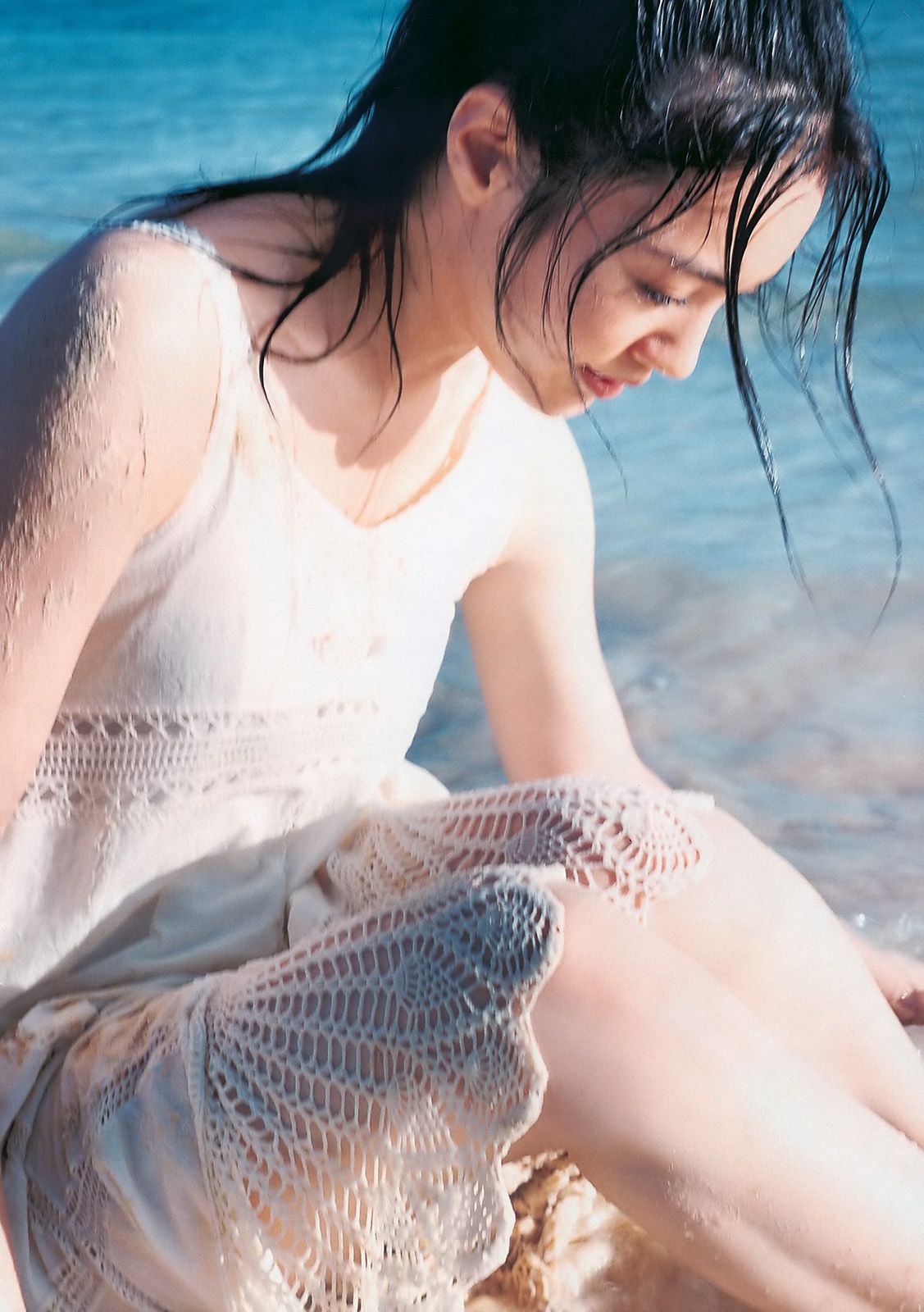 仲間由紀恵 高田里穂 倉持明日香 田中涼子 手岛优 芦名星 [Weekly Playboy] 2010年No.38 写真杂志_第5张