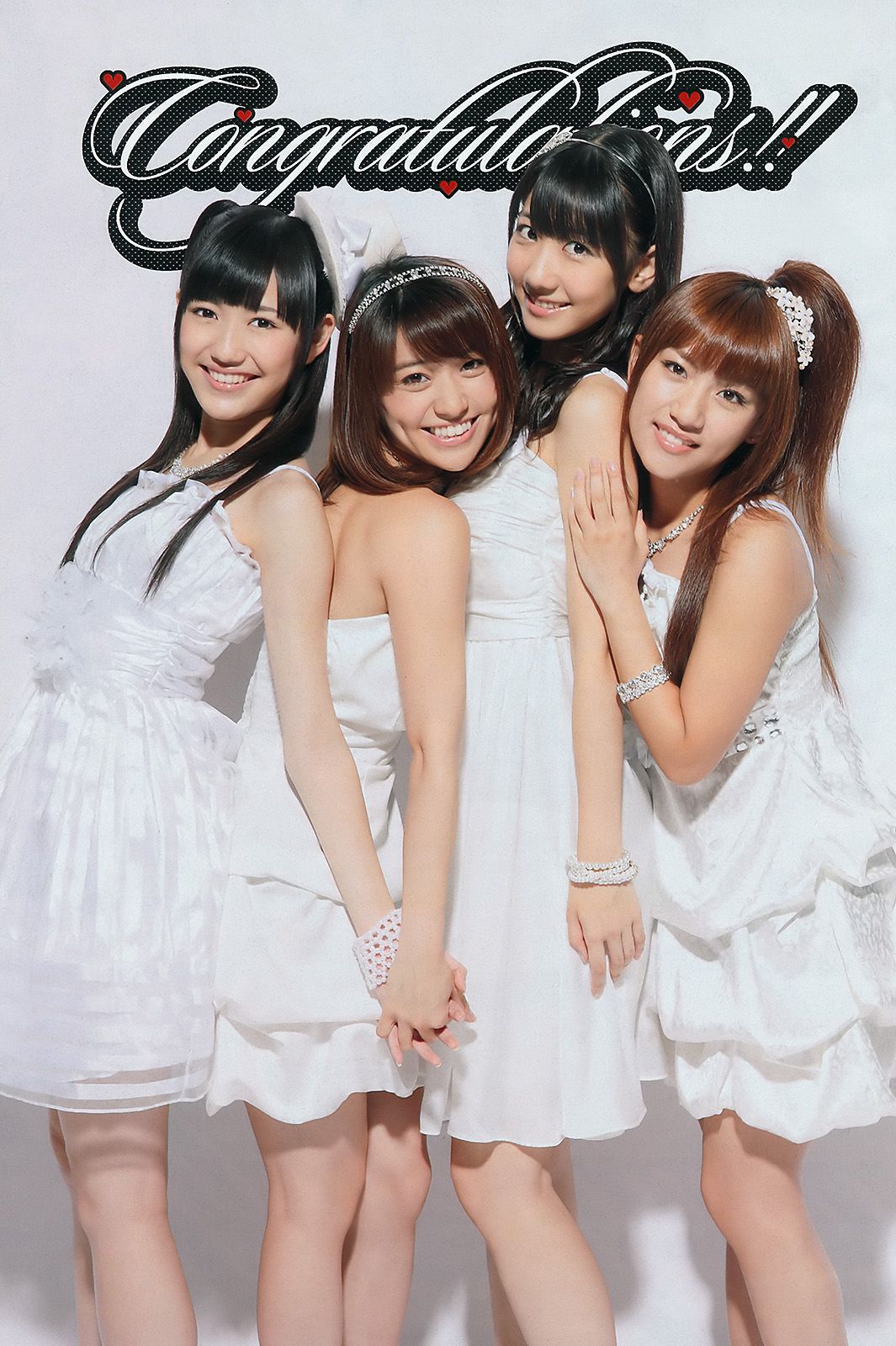 AKB48 奥仲麻琴 夏菜 谷桃子 愛川ゆず季 手岛优 立花阳香 しづか 井川遥 栗山千明 [Weekly Playboy] 2011年No.45 写真杂志_第2张