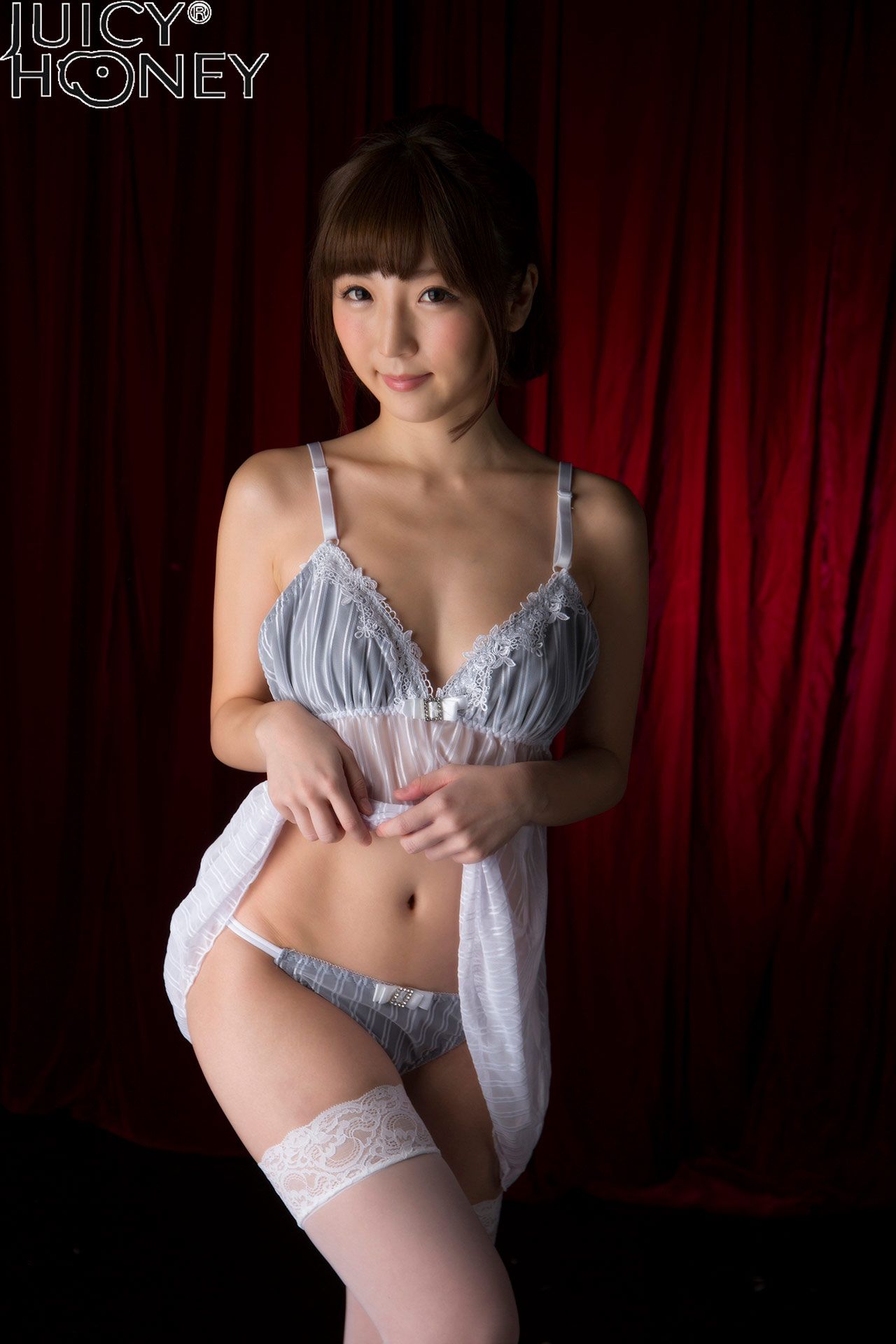 [Juicy Honey] トレカ連動 佐倉絆《THE.DELUXE.2017》_第2张