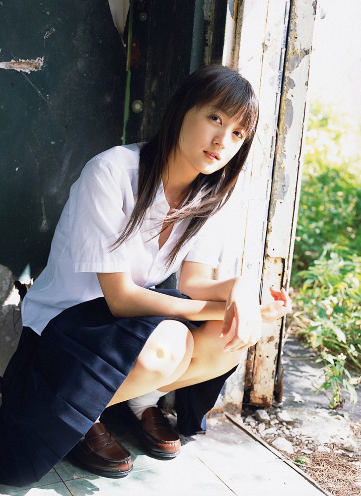 小松彩夏《Genuine》 [YS Web] Vol.121_第2张