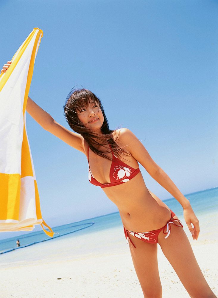 工藤里纱《Queen of Smile》 [YS Web] Vol.164_第3张