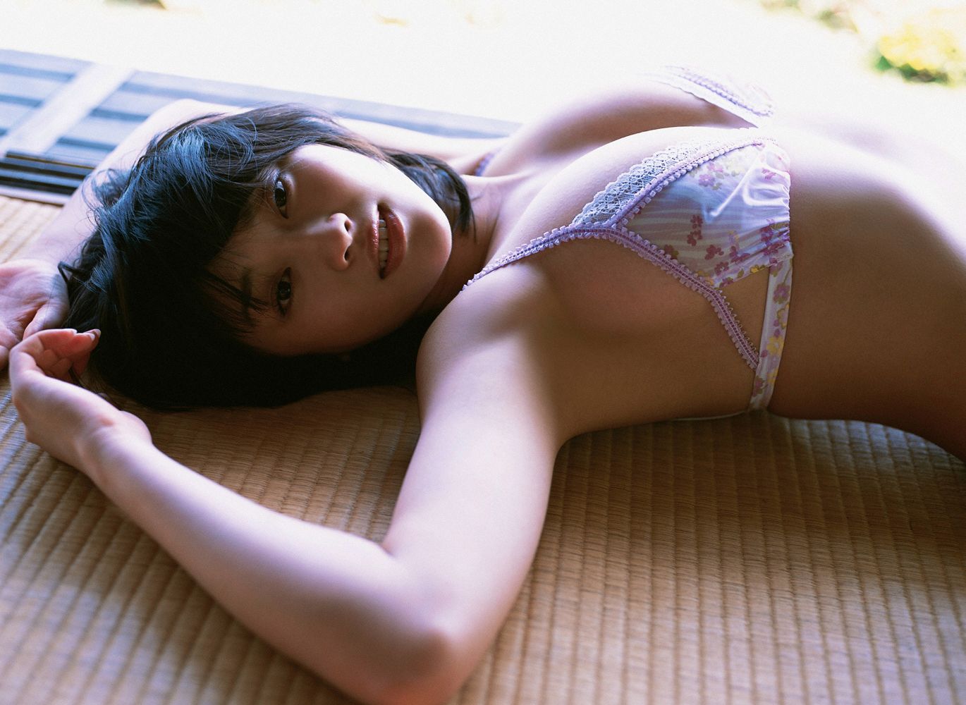 原干恵《Fカップ美少女は、いつだって元気いぱい》 [YS Web] Vol.181_第1张