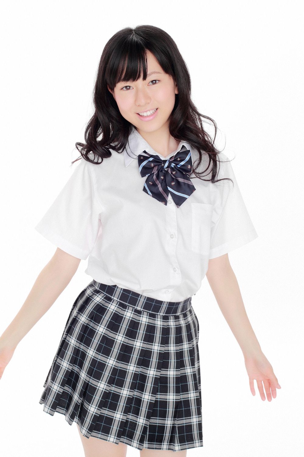 Natsumi Chiba 千葉夏美《17歳のハーフちゃん入学！》 [YS Web] Vol.415_第5张