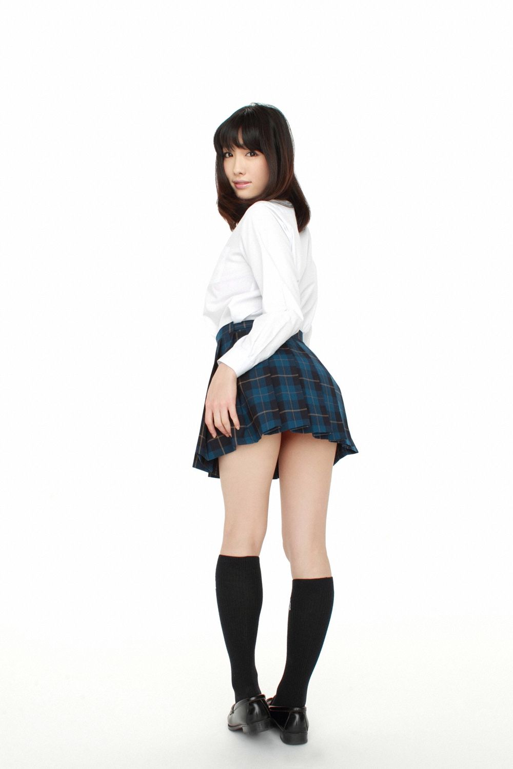 今野杏南《純情あらわ。Fカップ入學!》 [YS Web] Vol.479_第4张