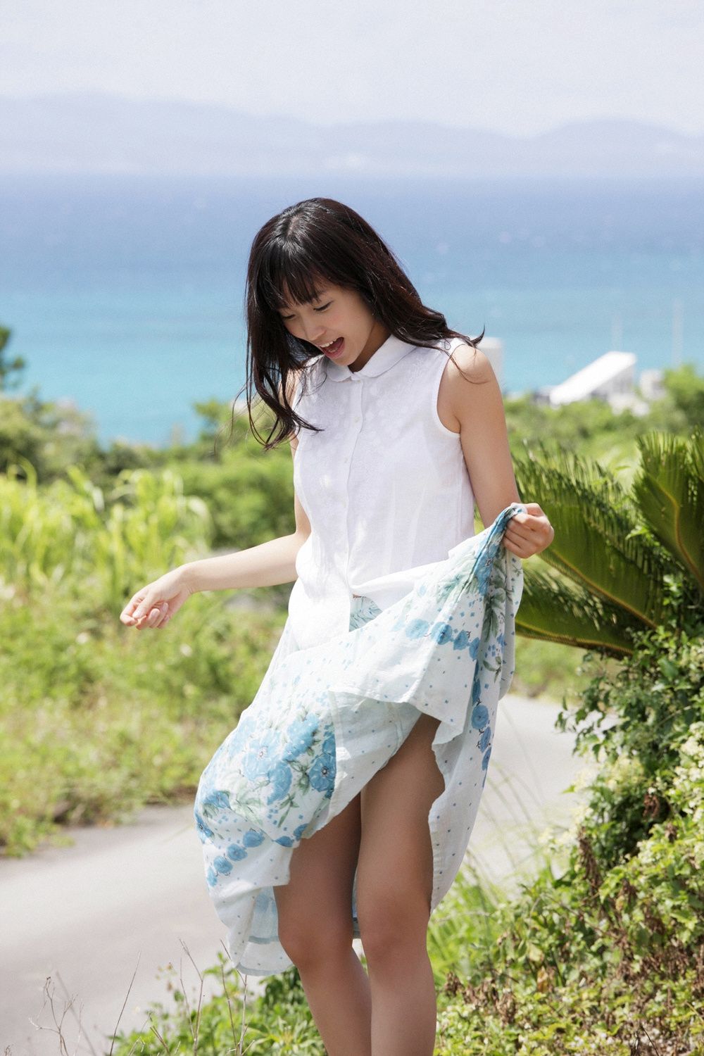 吉木りさ/吉木梨纱《ダラビァ絕對ヒロイン降臨!!》 [YS Web] Vol.527_第2张