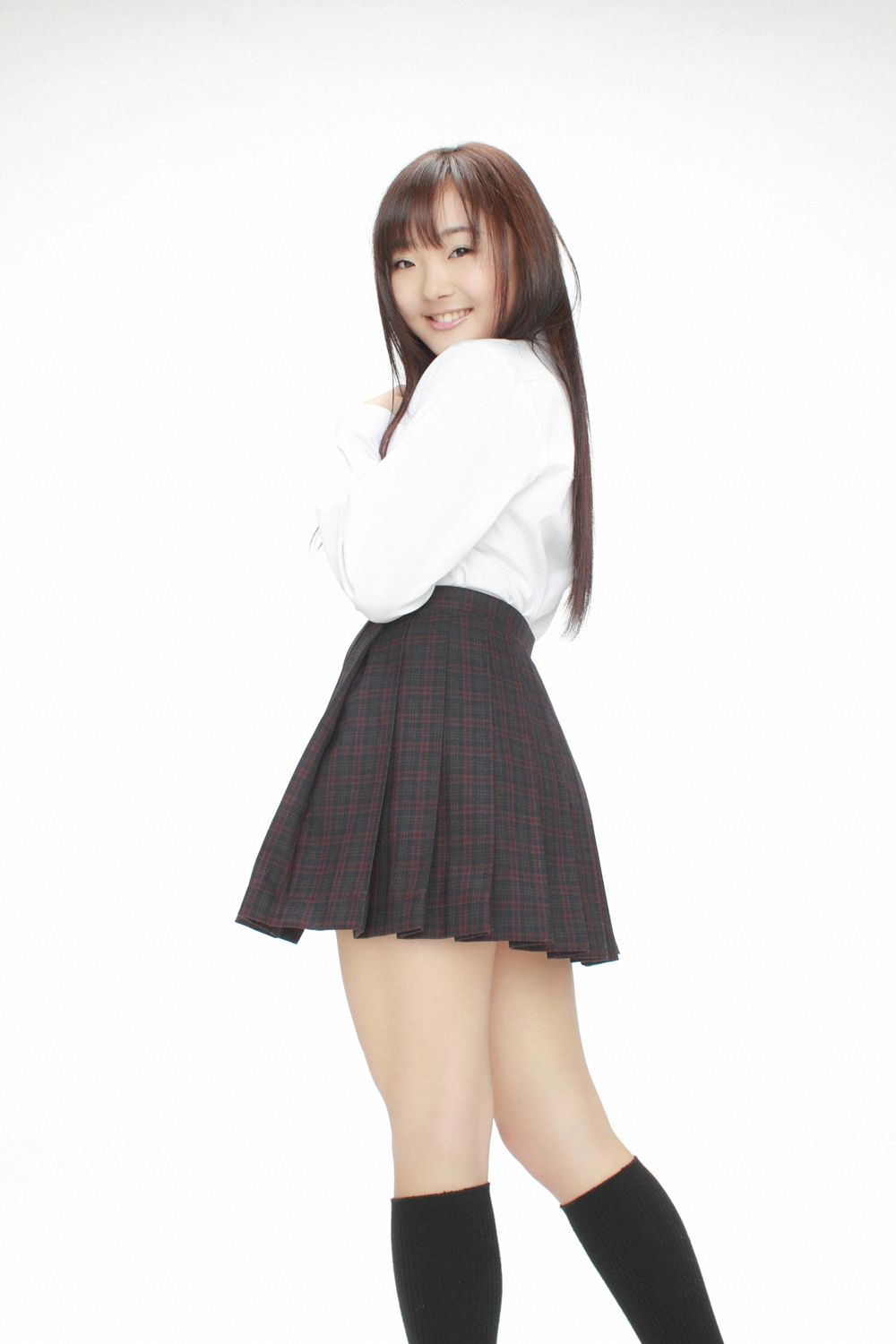 愛沢新菜《ちっちゃおっきい美少女入学！》 [YS Web] Vol.551_第2张