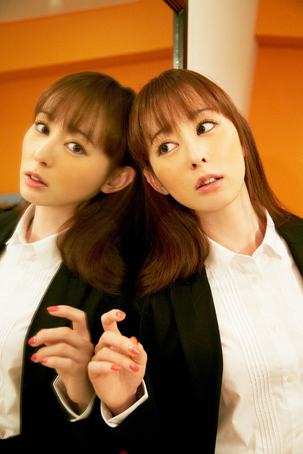 秋山莉奈《オシリーナのプライベート》 [YS Web] Vol.556_第1张