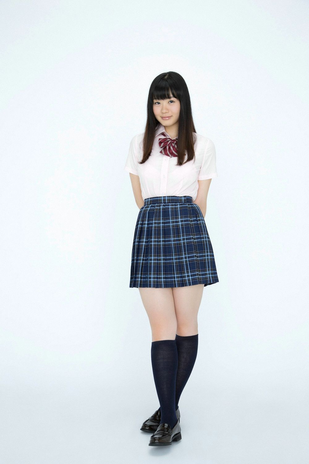 Arisa Shirota 白田ありさ《Eカップのグラビアカメラマン入学！》 [YS Web] Vol.620_第1张