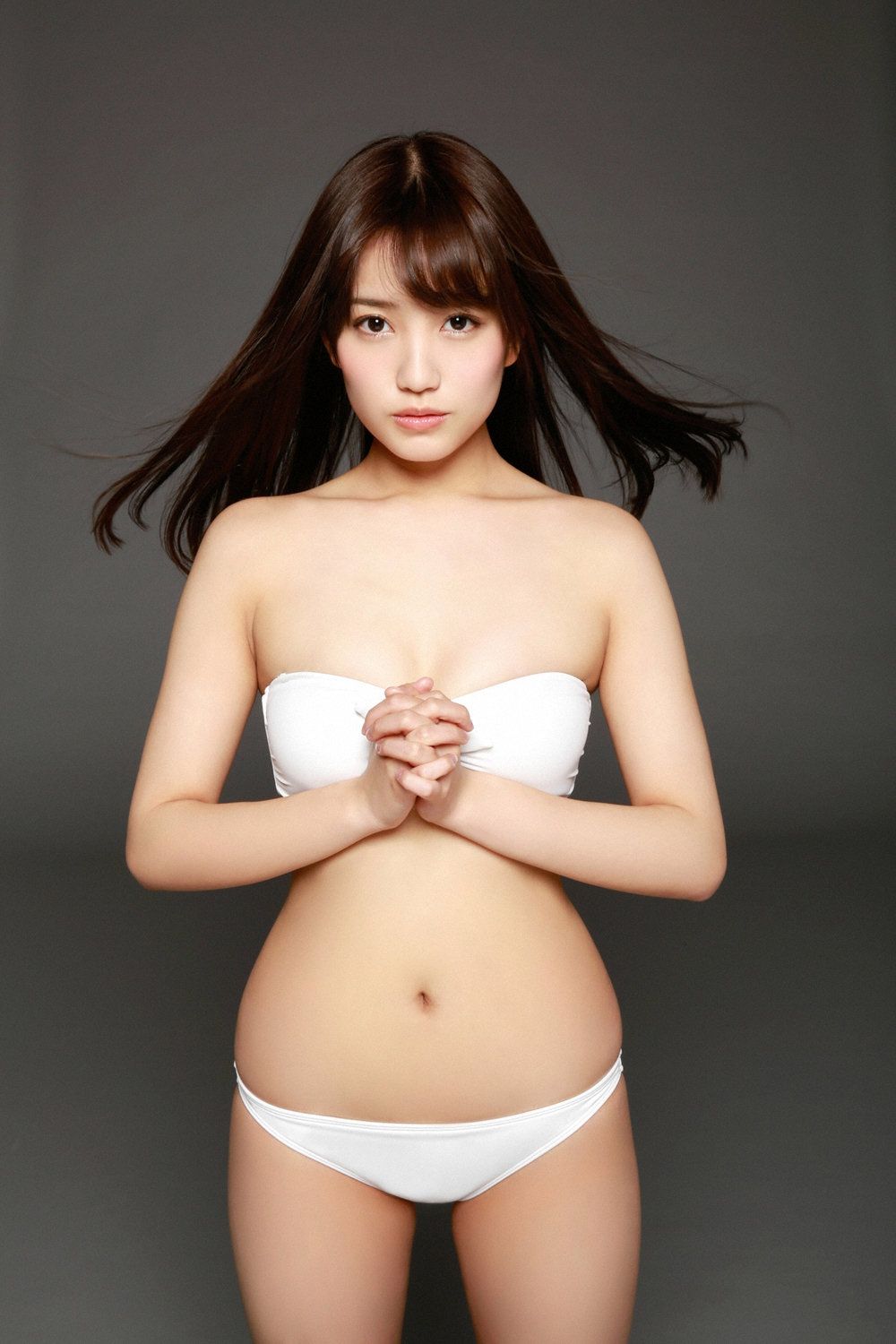 AKB48成员(小嶋真子、加藤玲奈、田野優花、高橋朱里)《18歳のAKB48》 [YS Web] Vol.657_第2张