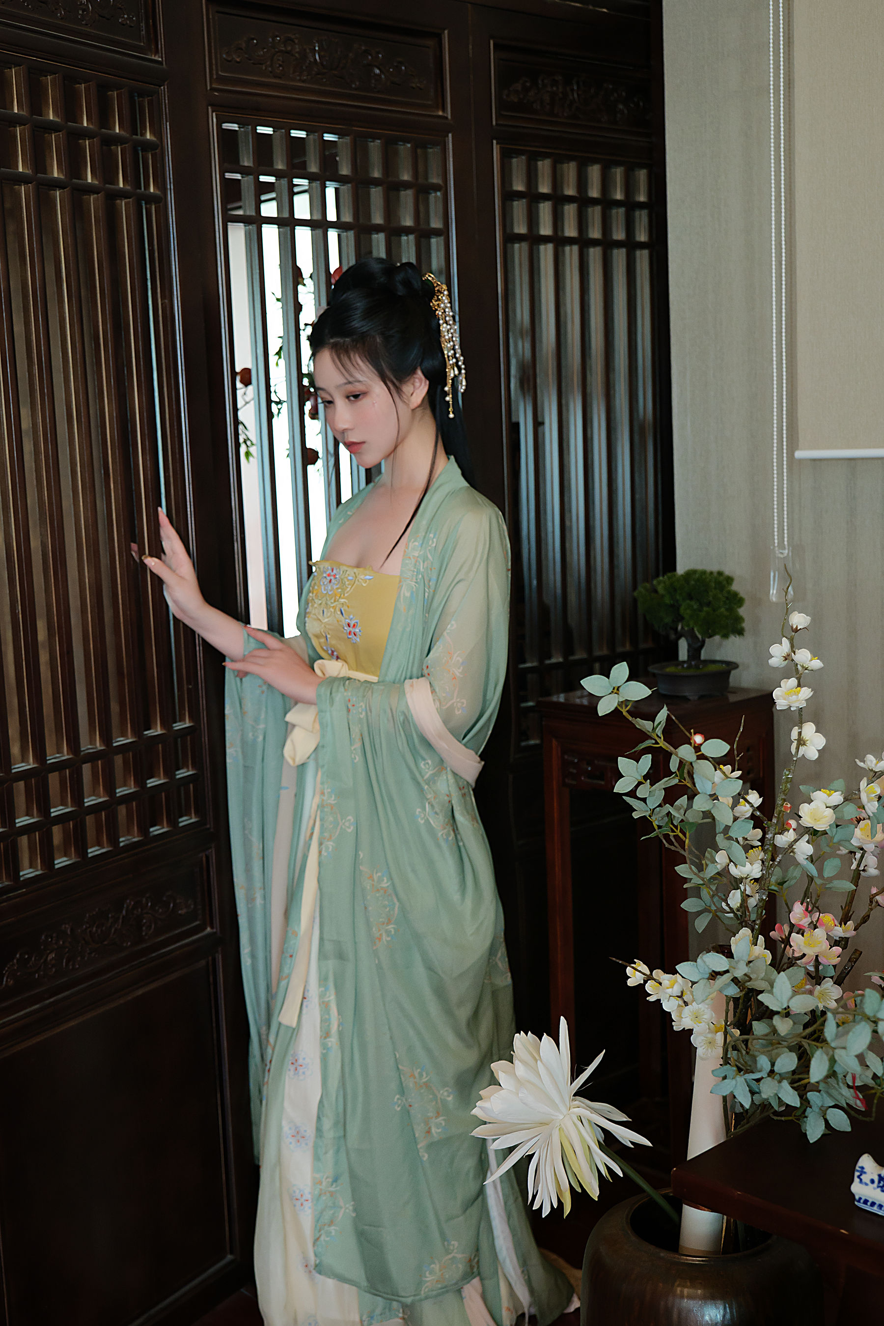 Nnian – 梦华录 [12P]