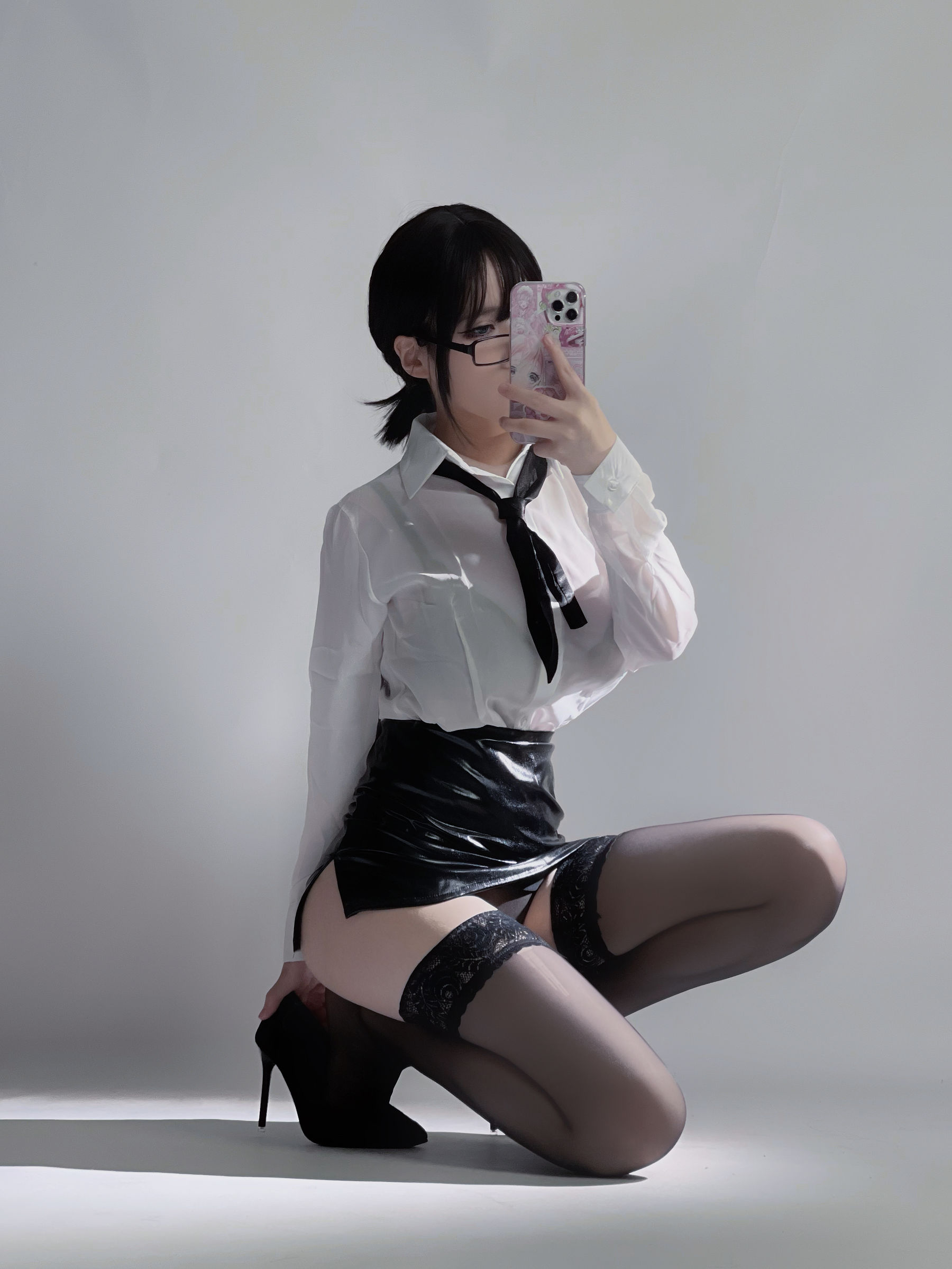 幼愛youmeko – 早安，想吃点什么？ [28P]