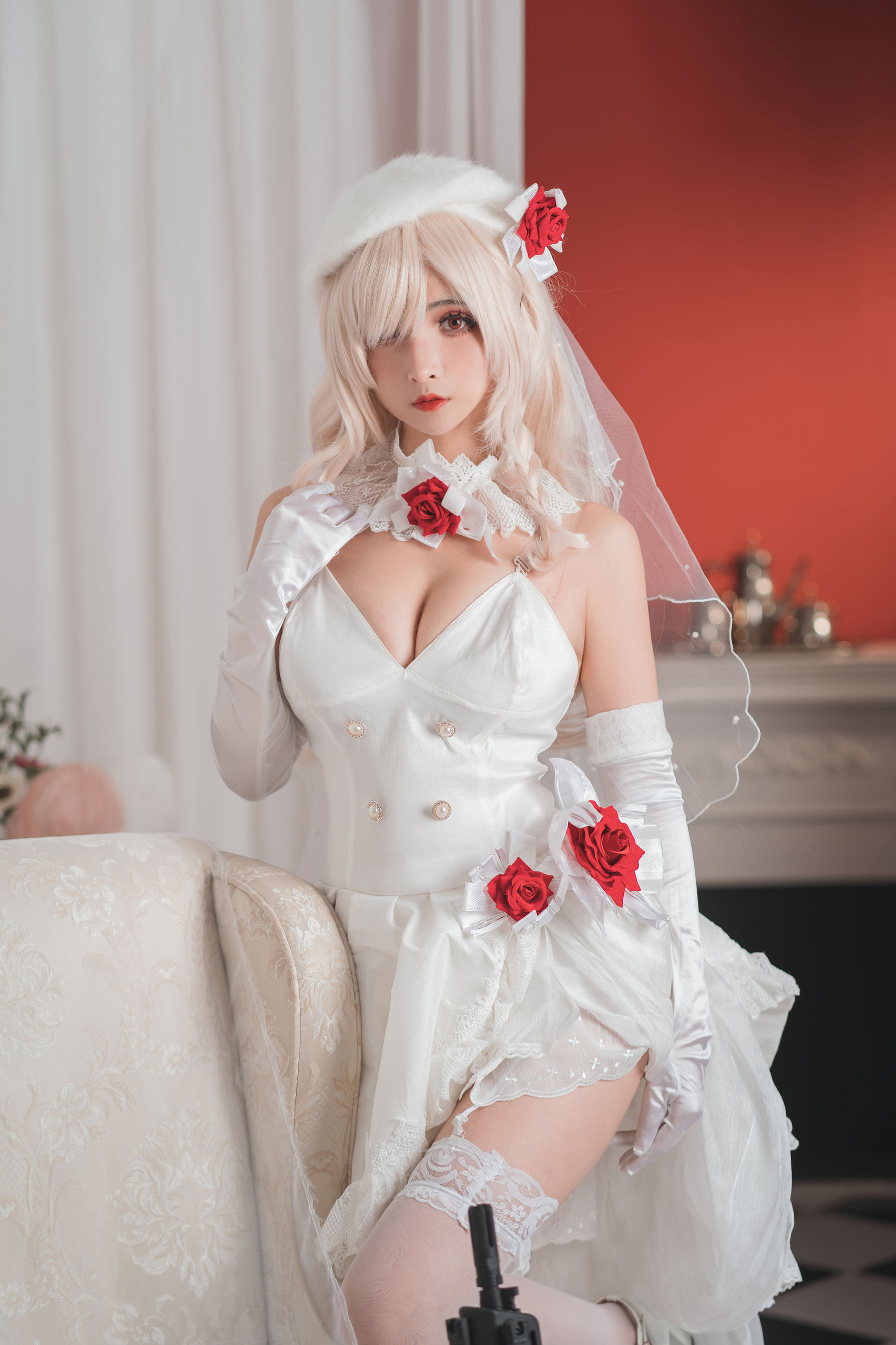 COS福利rioko凉凉子 G36C&花嫁 [25P]
