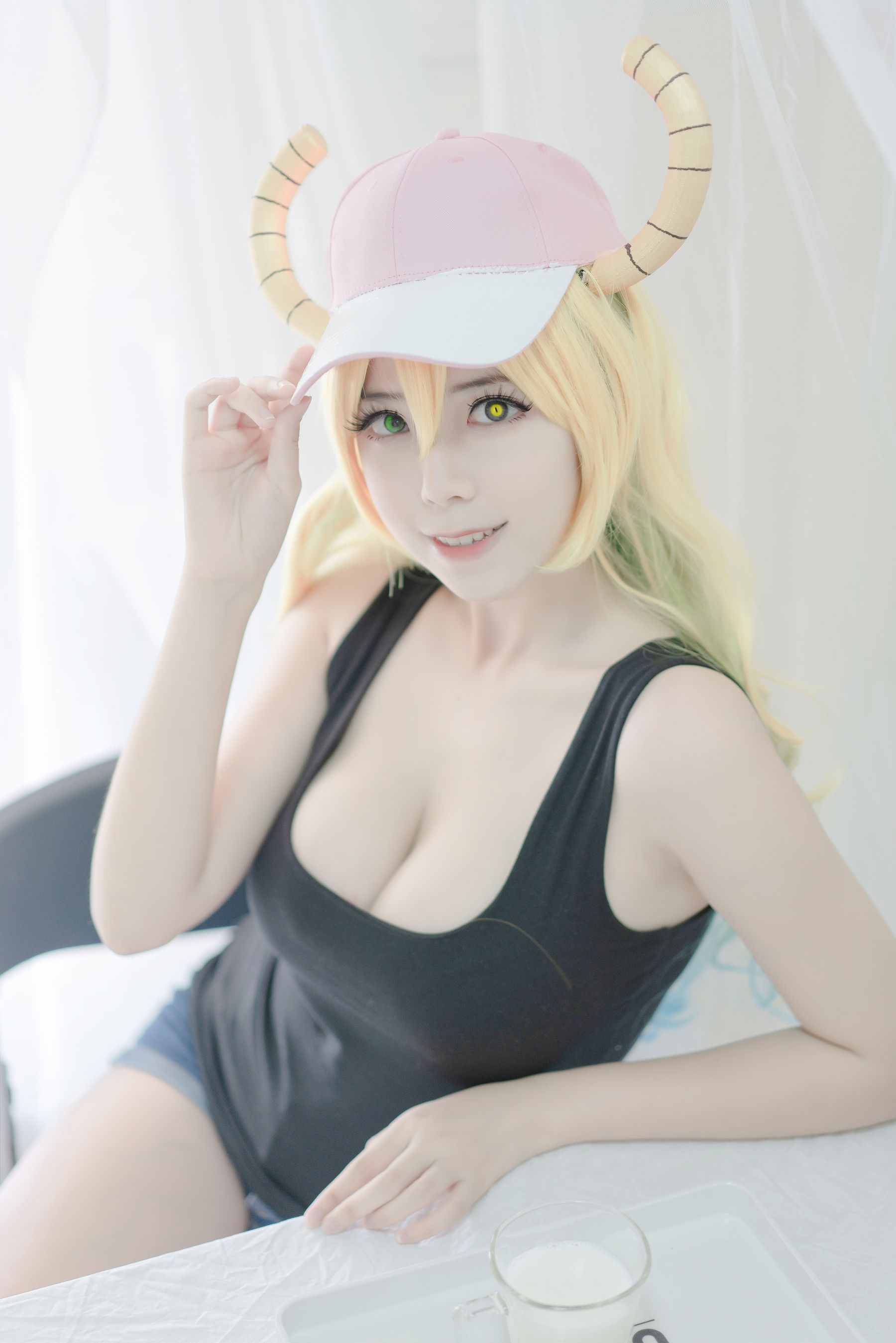 [Cosplay写真] 塔塔_Lo1iTa – 一号写真本 [40P]