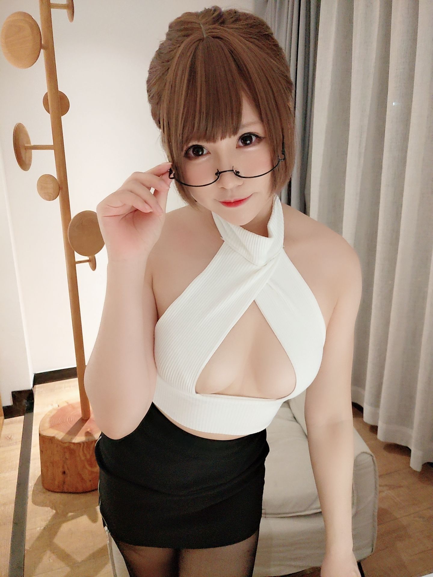 [Cosplay写真] 萌妹子Nyako喵子 – 开胸黑丝 [18P]
