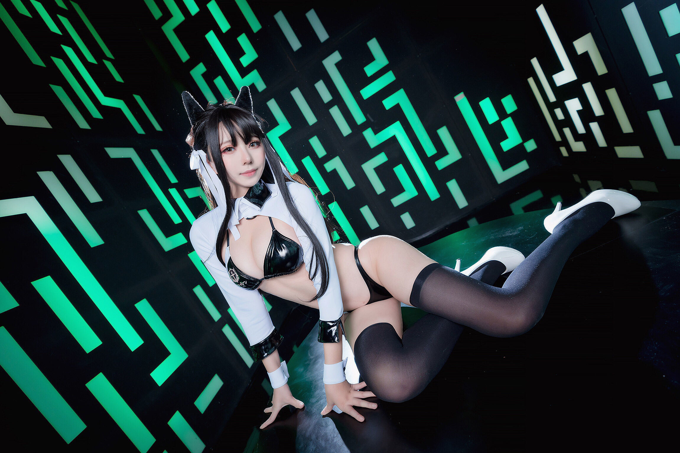 [萝莉COS] 萌妹菌烨tako – 爱宕犬赛车 Part1 [9P]