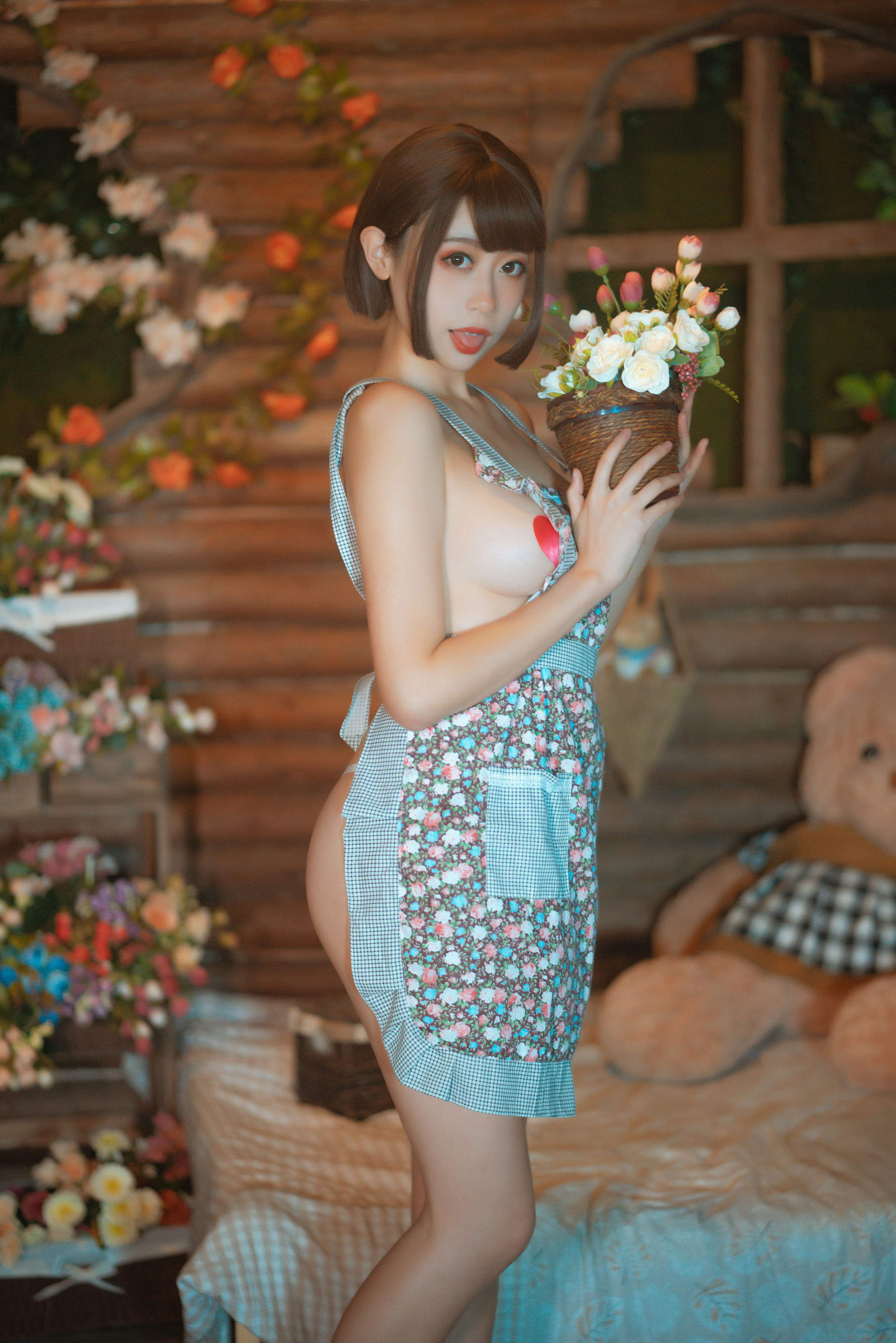 萌妹奈汐酱nice 勤劳的老板娘 [25P]