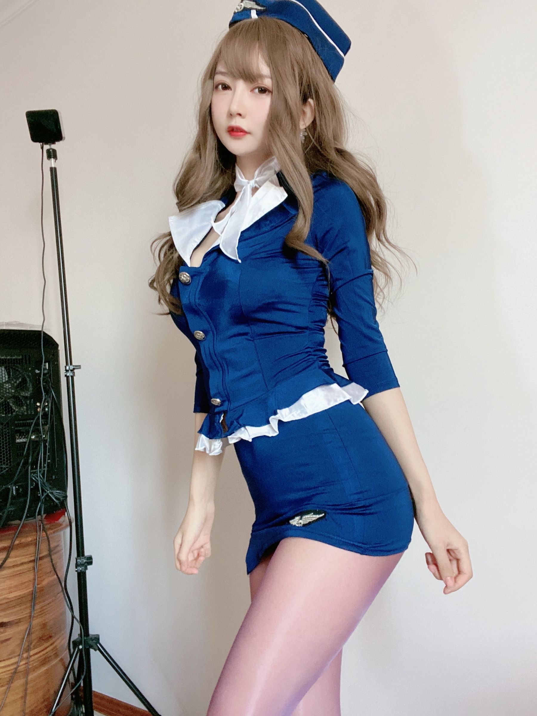 51酱 – 蓝色制服装 [35P]