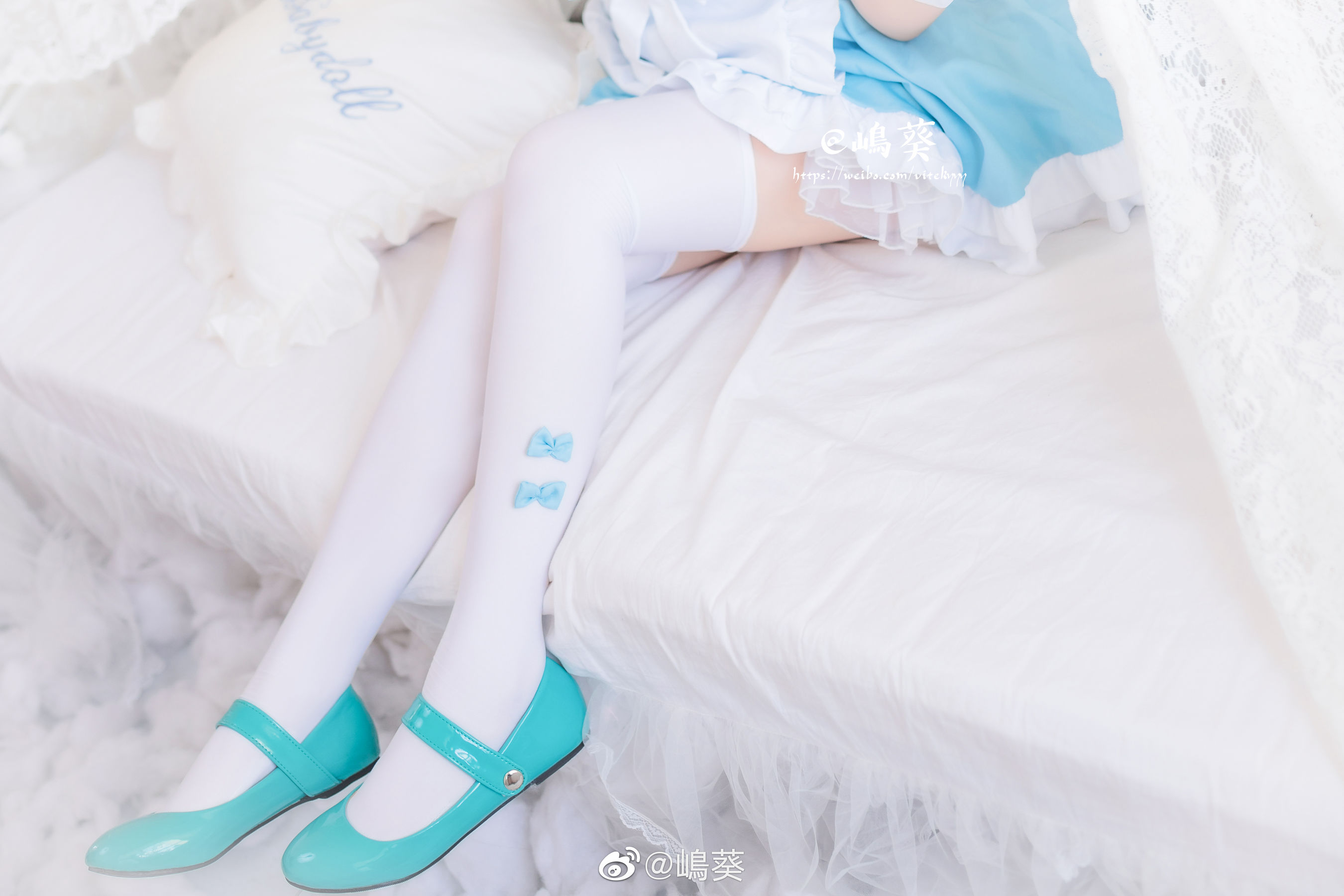 微博美女嶋葵 小天鹅女仆 [12P]