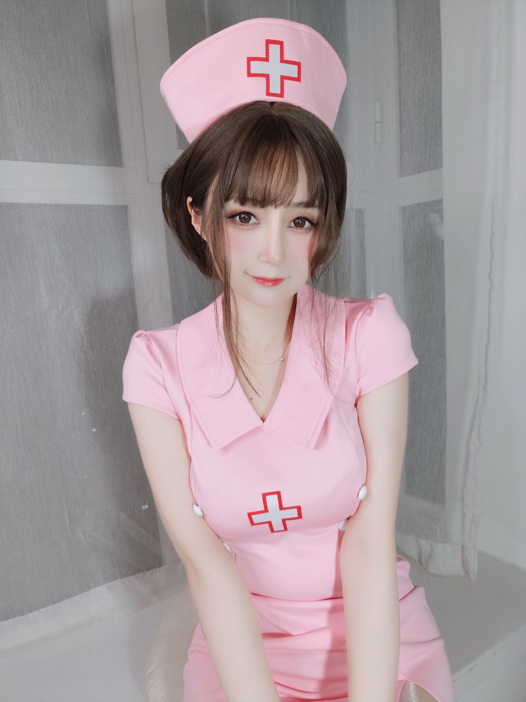 Coser小姐姐白银 – 珍珠内衣 [25P]