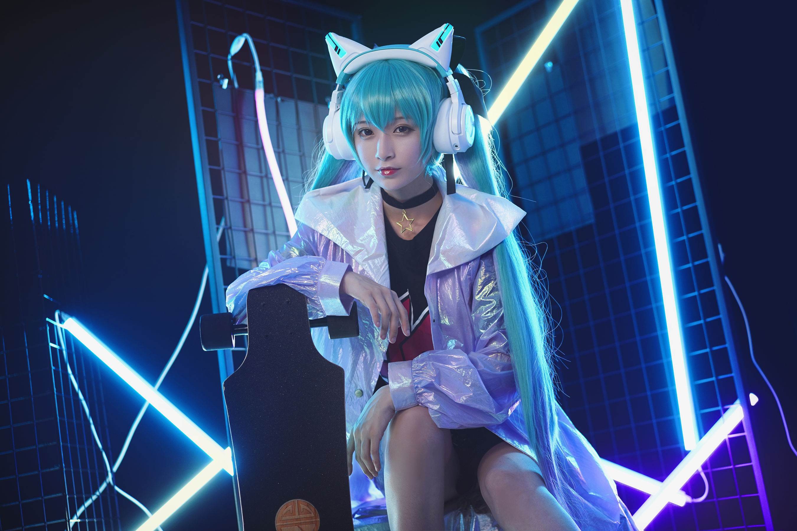 动漫博主铁板烧鬼舞w – 妖舞耳机miku [17P]