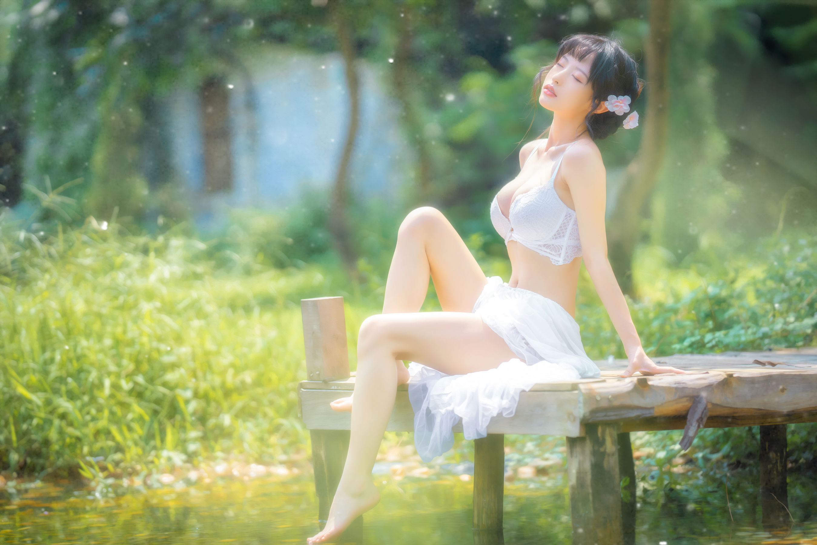 尤物清水由乃 – 蕾丝花园 [34P]
