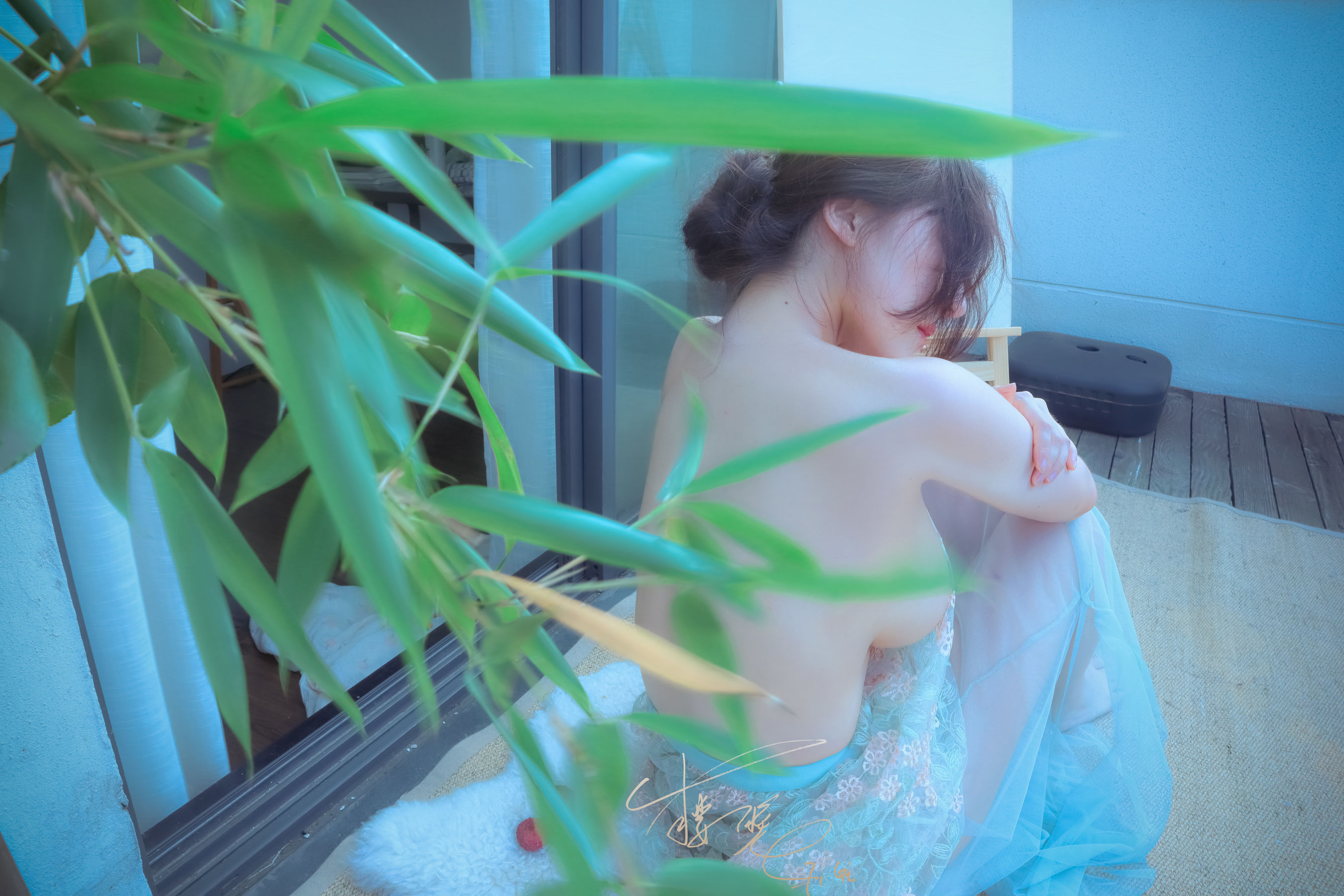 网络红人樱晚gigi – 夏末未至 [26P]