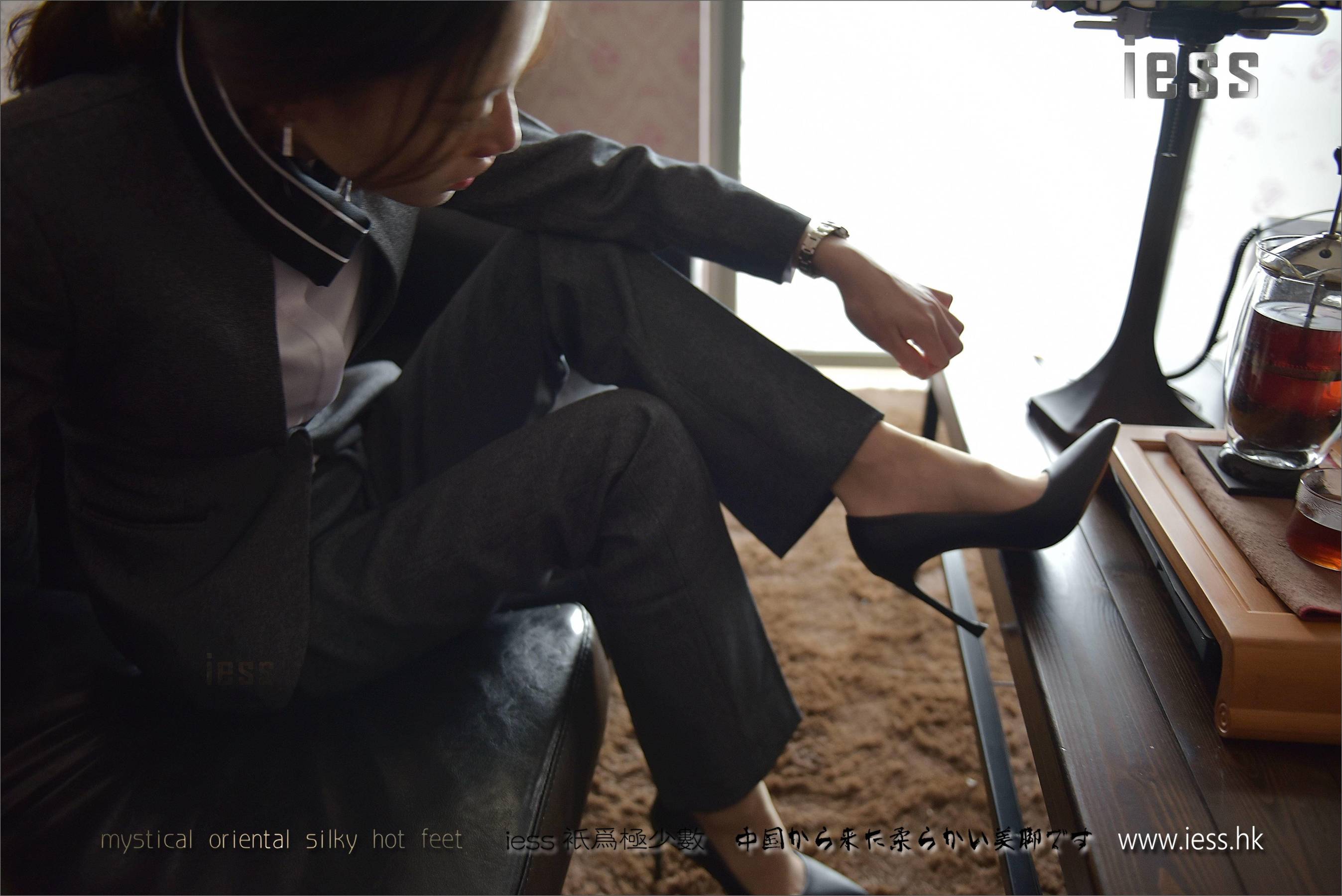 丝足便当114 小六 《小六的长裤短丝》[IESS异思趣向]_第1张