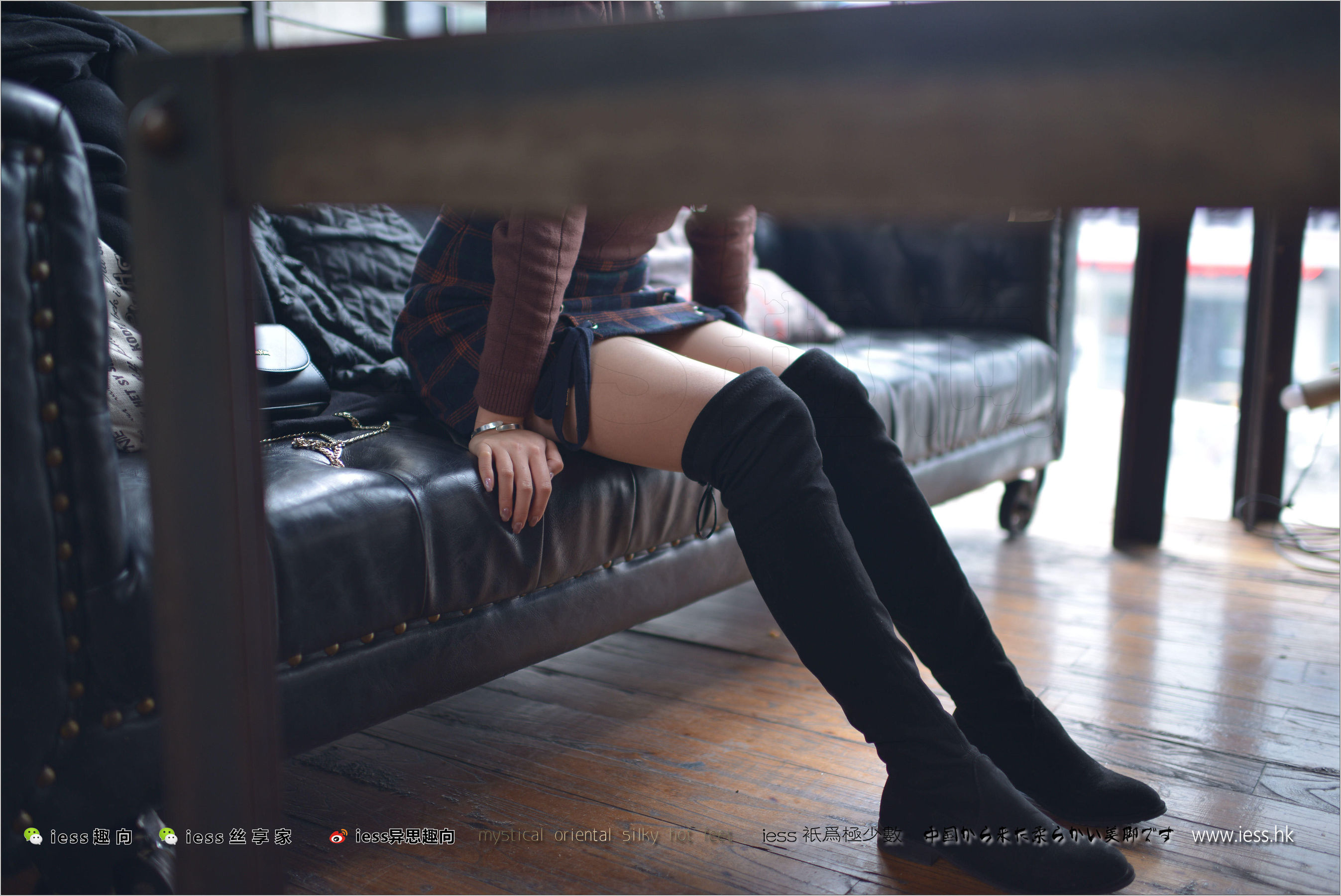 丝足便当190 张馨月 《过膝长靴-王的诱惑1》[IESS异思趣向]_第1张