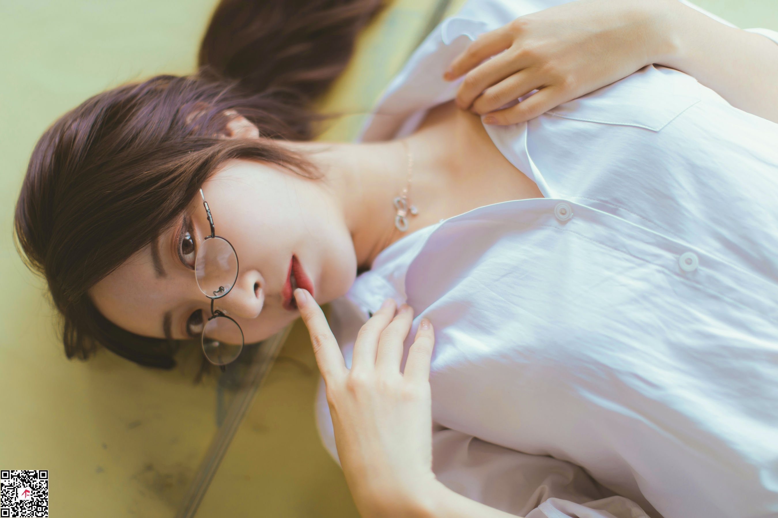 [丽丝映像GIRLISS]  丝滑情节的教师_第2张