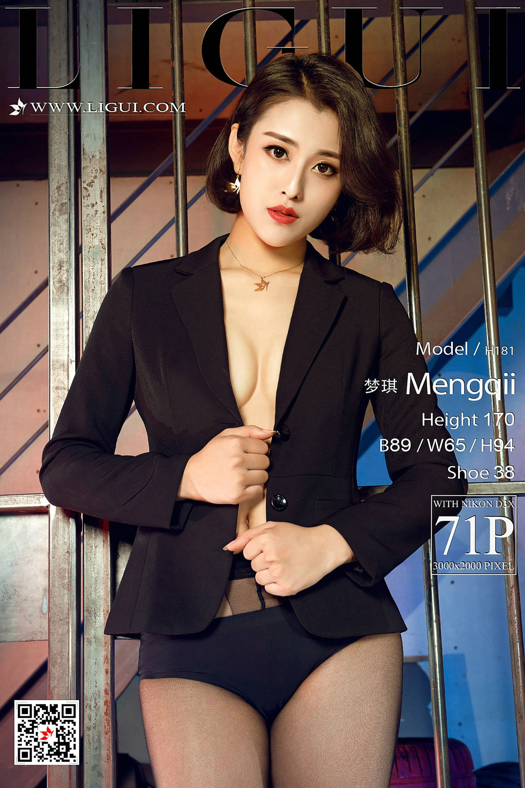 Model 梦琪《西装+黑丝丝足高跟》 [丽柜Ligui]_第1张