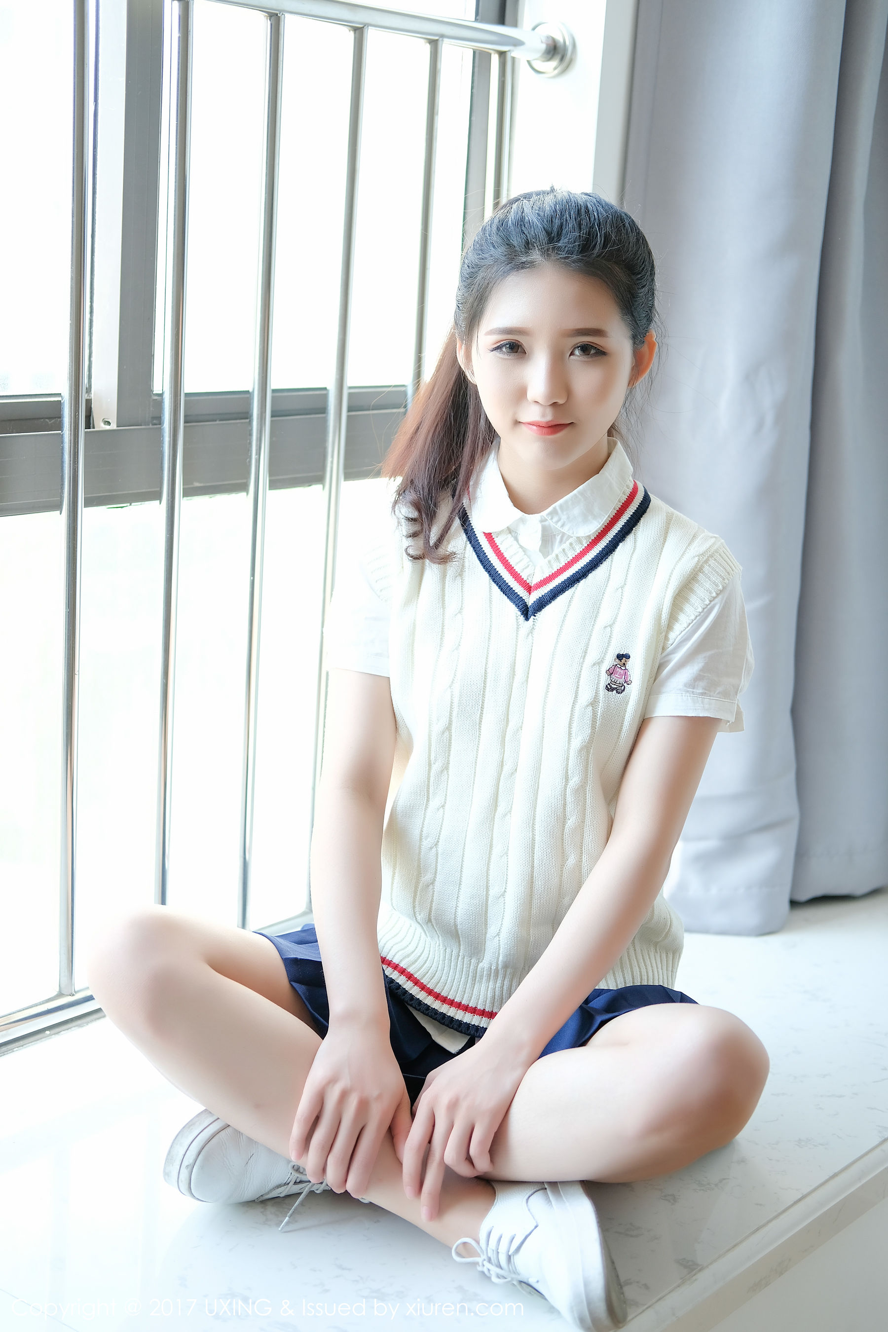 可爱的小叶子《校服软妹》 [优星馆UXING] VOL.056_第1张
