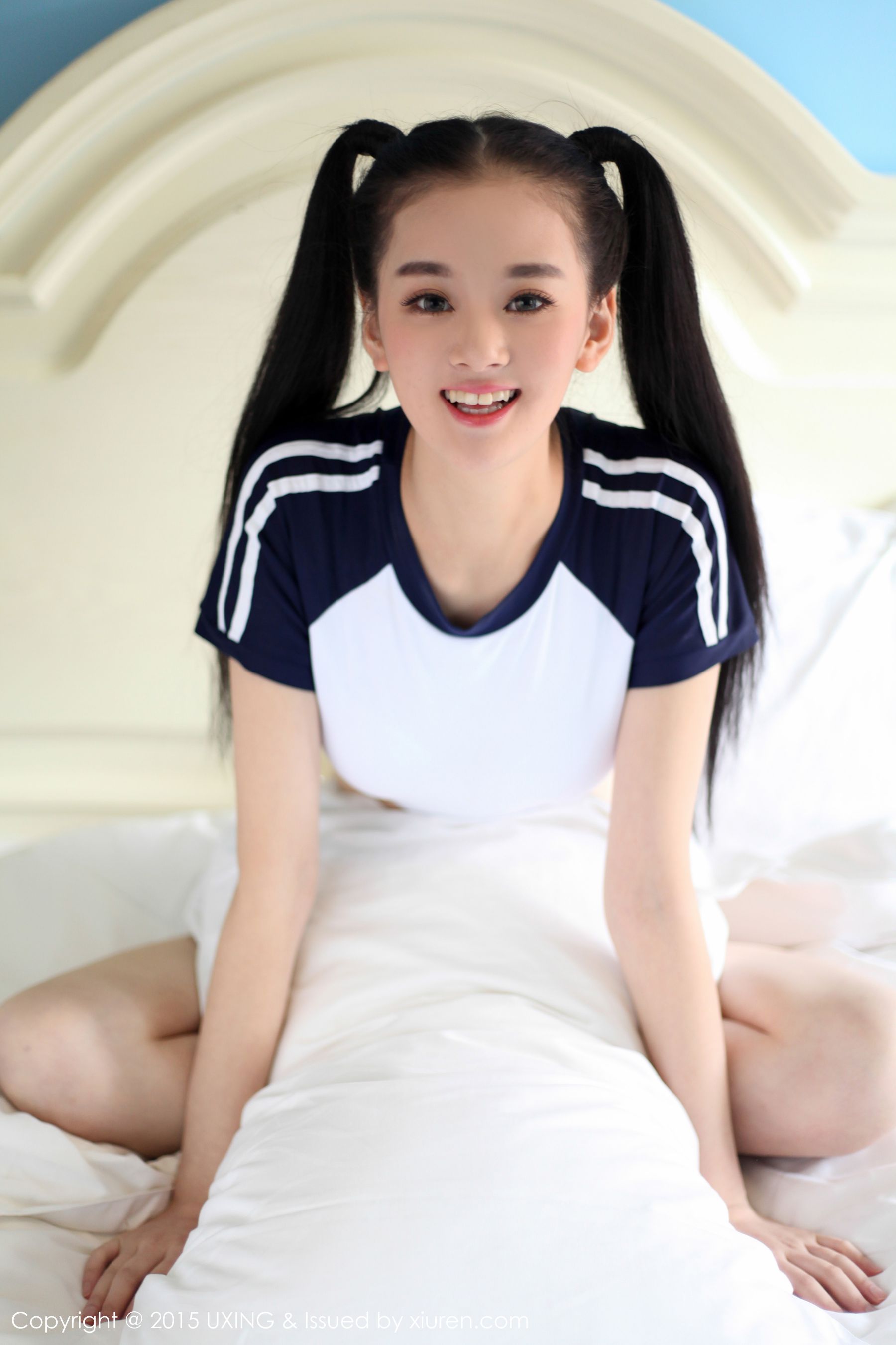 温馨baby - 极品美少女校服系列 [UXING优星馆] Vol.027 写真集_第1张