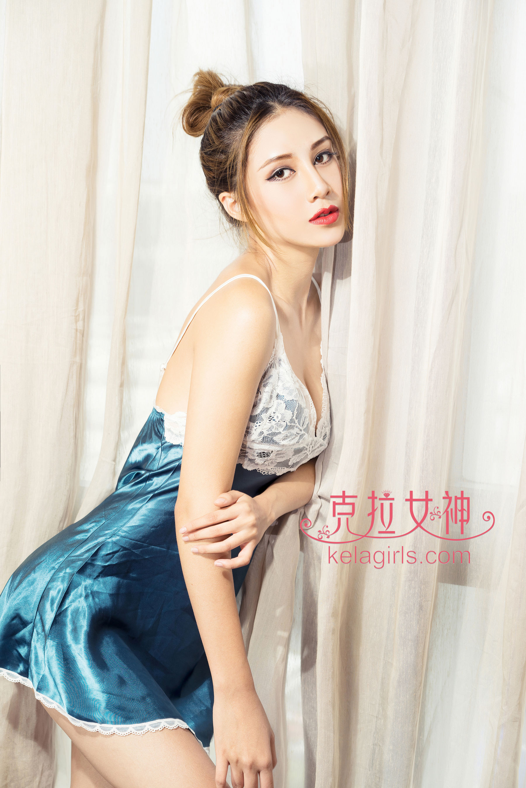 Abby《蓝丝夜寝春遗梦》 [克拉女神]_第2张
