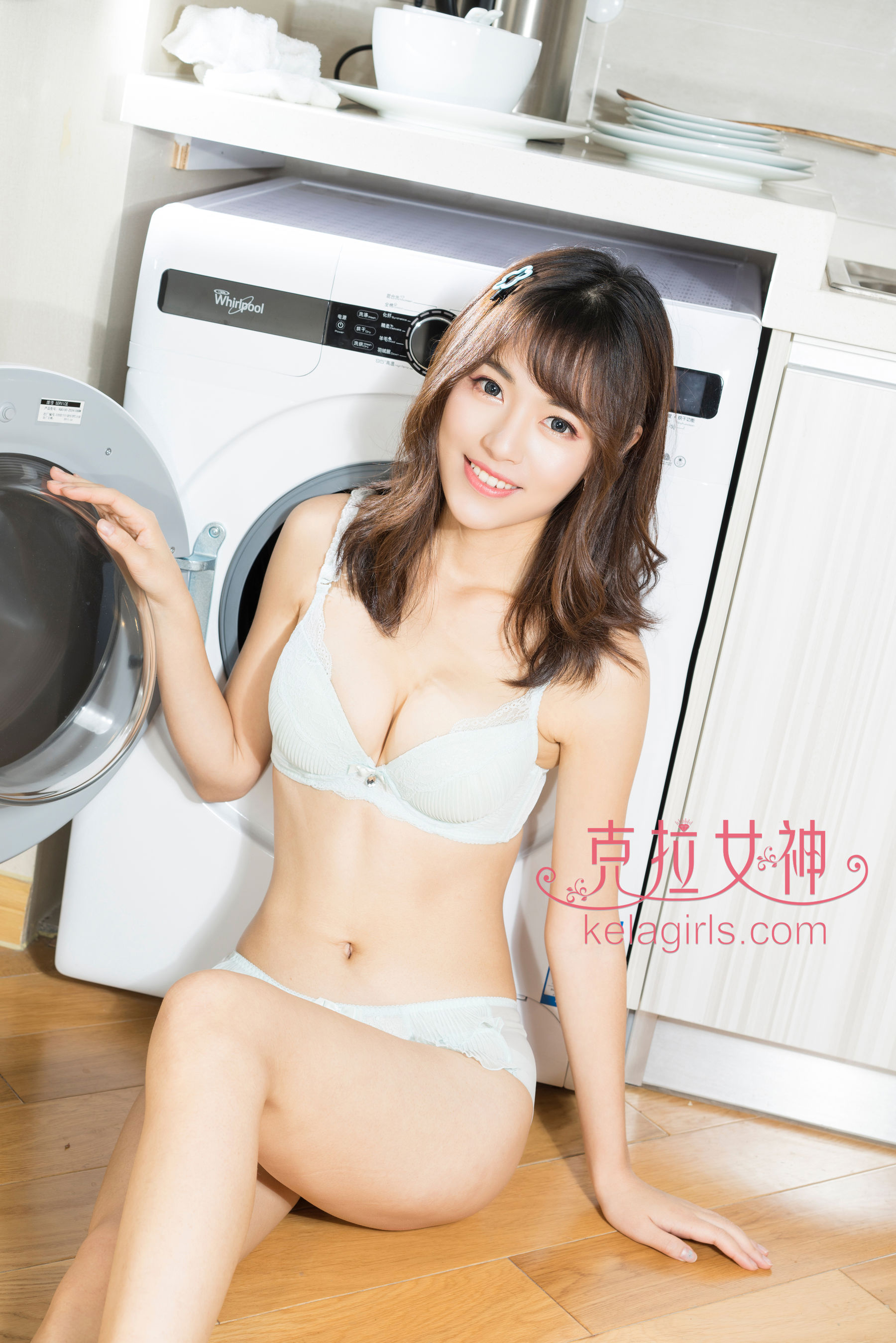 佳琪《裸足三拍》 [克拉女神]_第4张