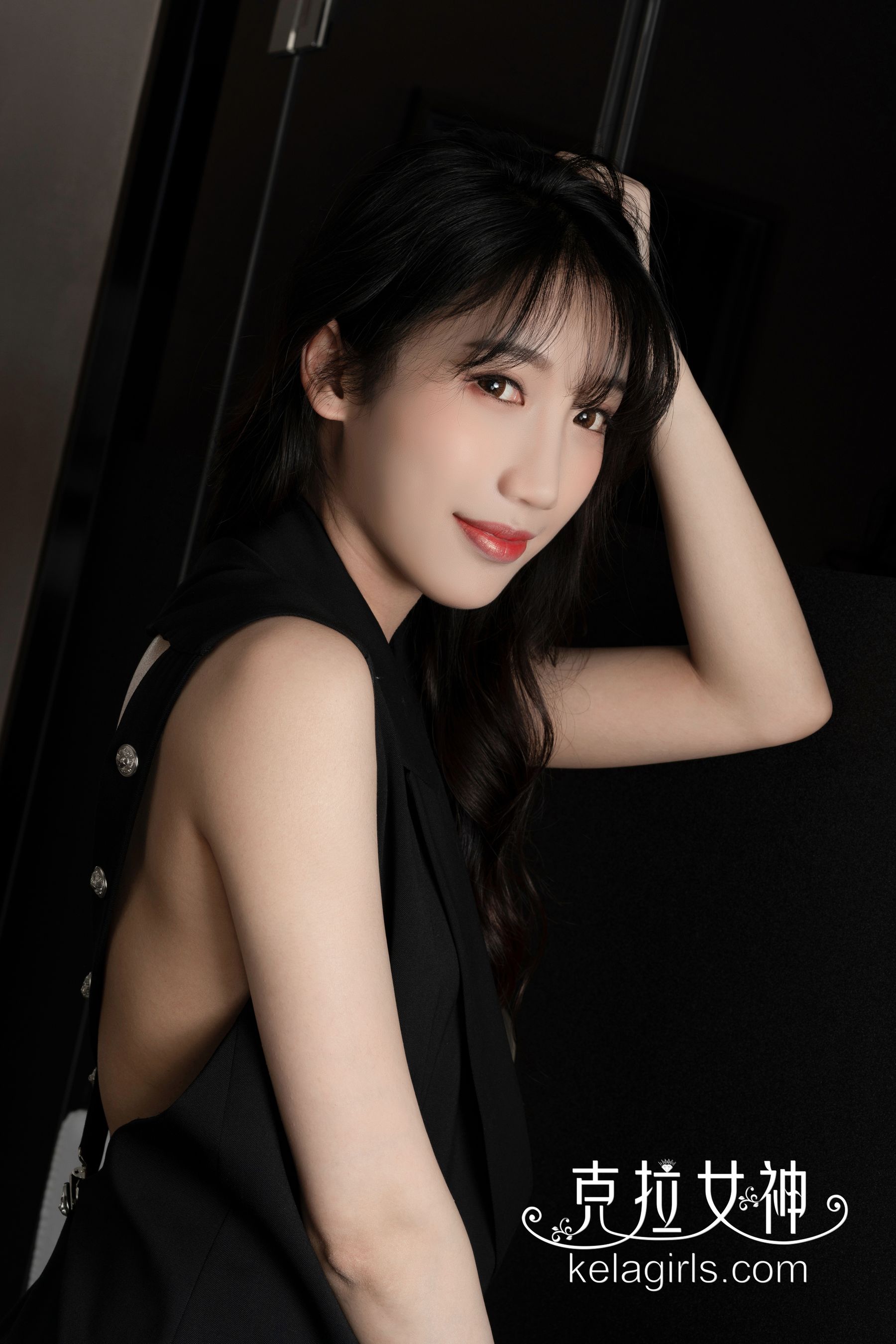 [克拉女神Kelagirls]  佳莹 OL晾脚底_第1张