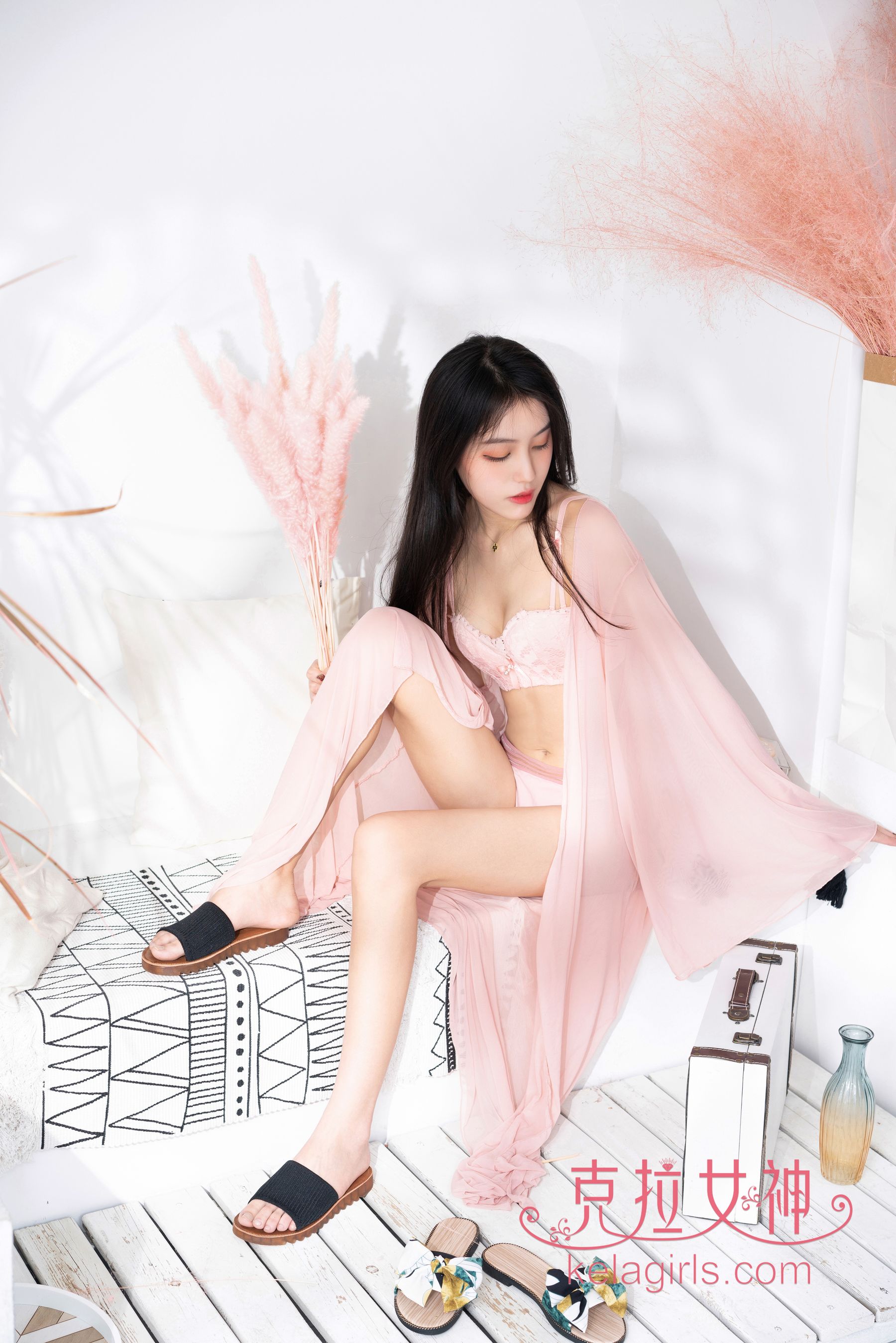 [克拉女神Kelagirls]  沫夕 一袭粉纱_第1张